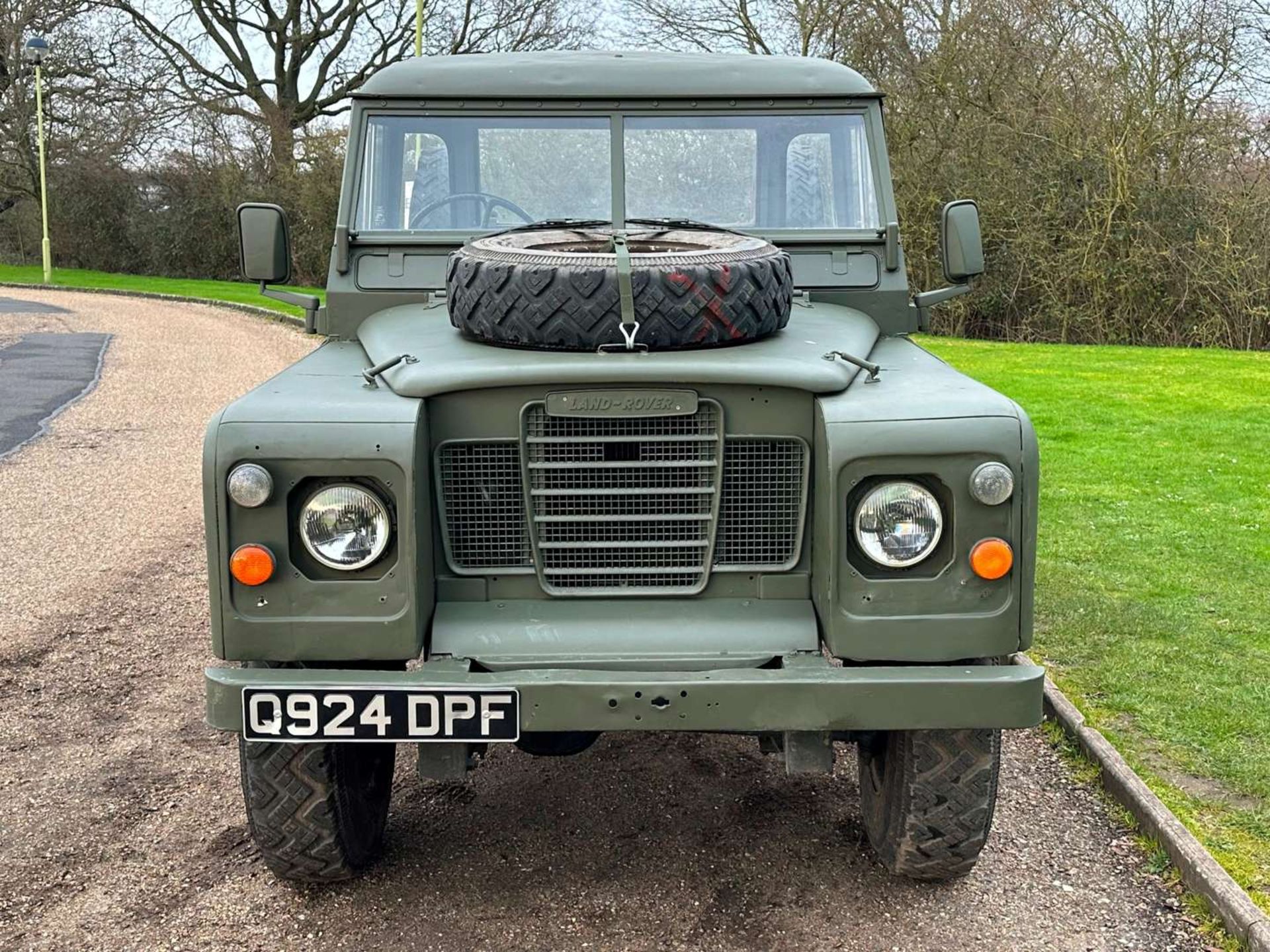 1992 LAND ROVER SERIES III PICK-UP - Image 2 of 25