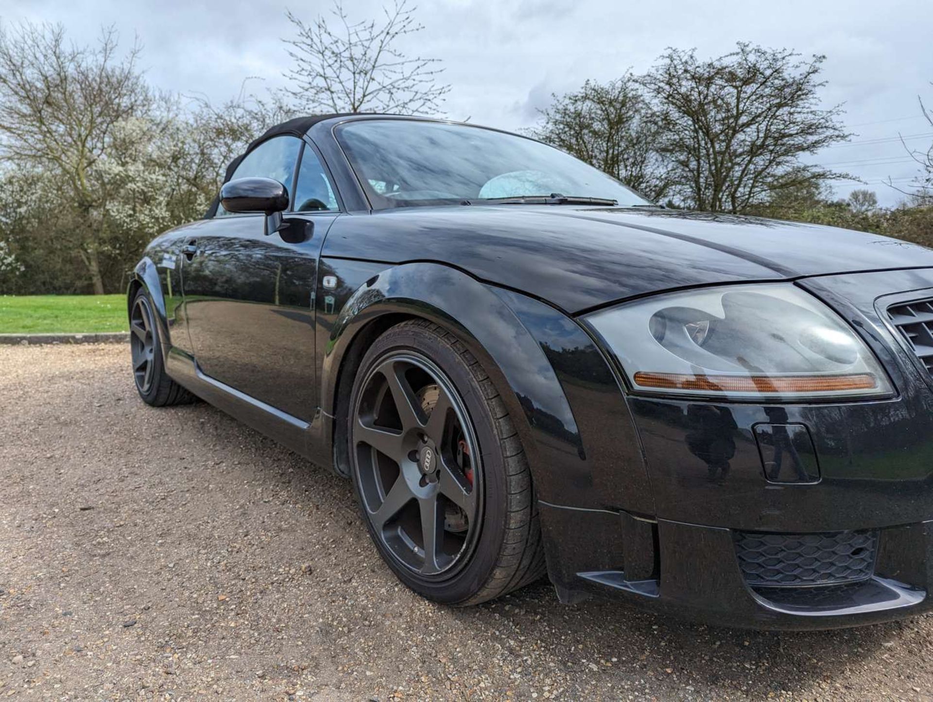 2006 AUDI TT QUATTRO (250 BHP) CONVERTIBLE AUTO - Image 13 of 28