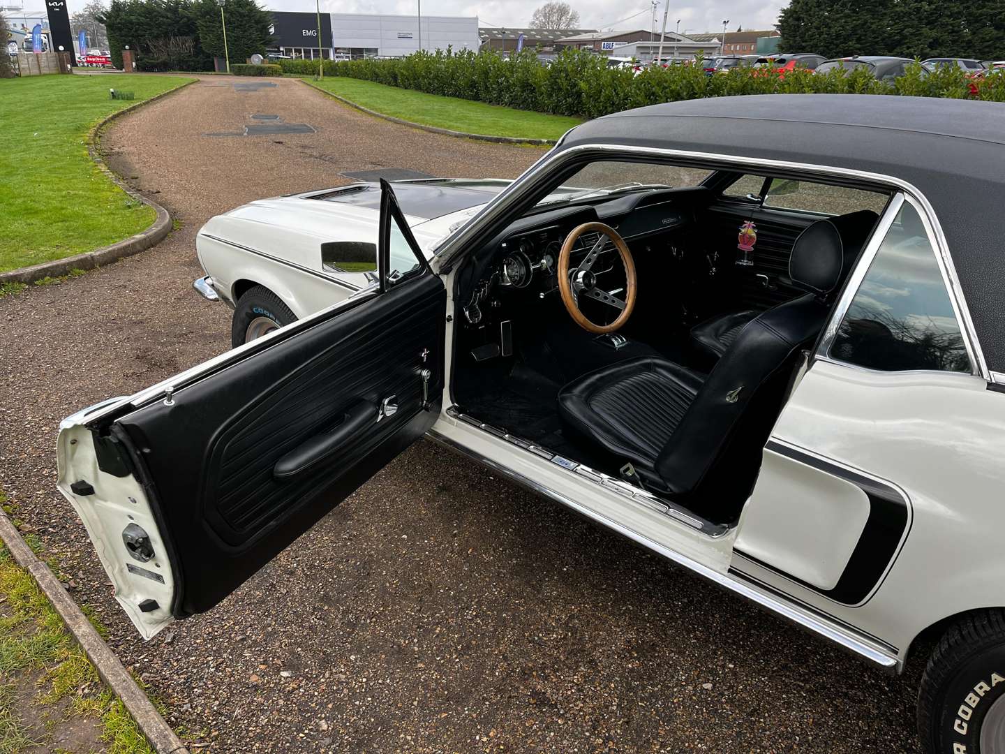 1968 FORD MUSTANG 5.0 V8 AUTO COUPE LHD - Image 18 of 29