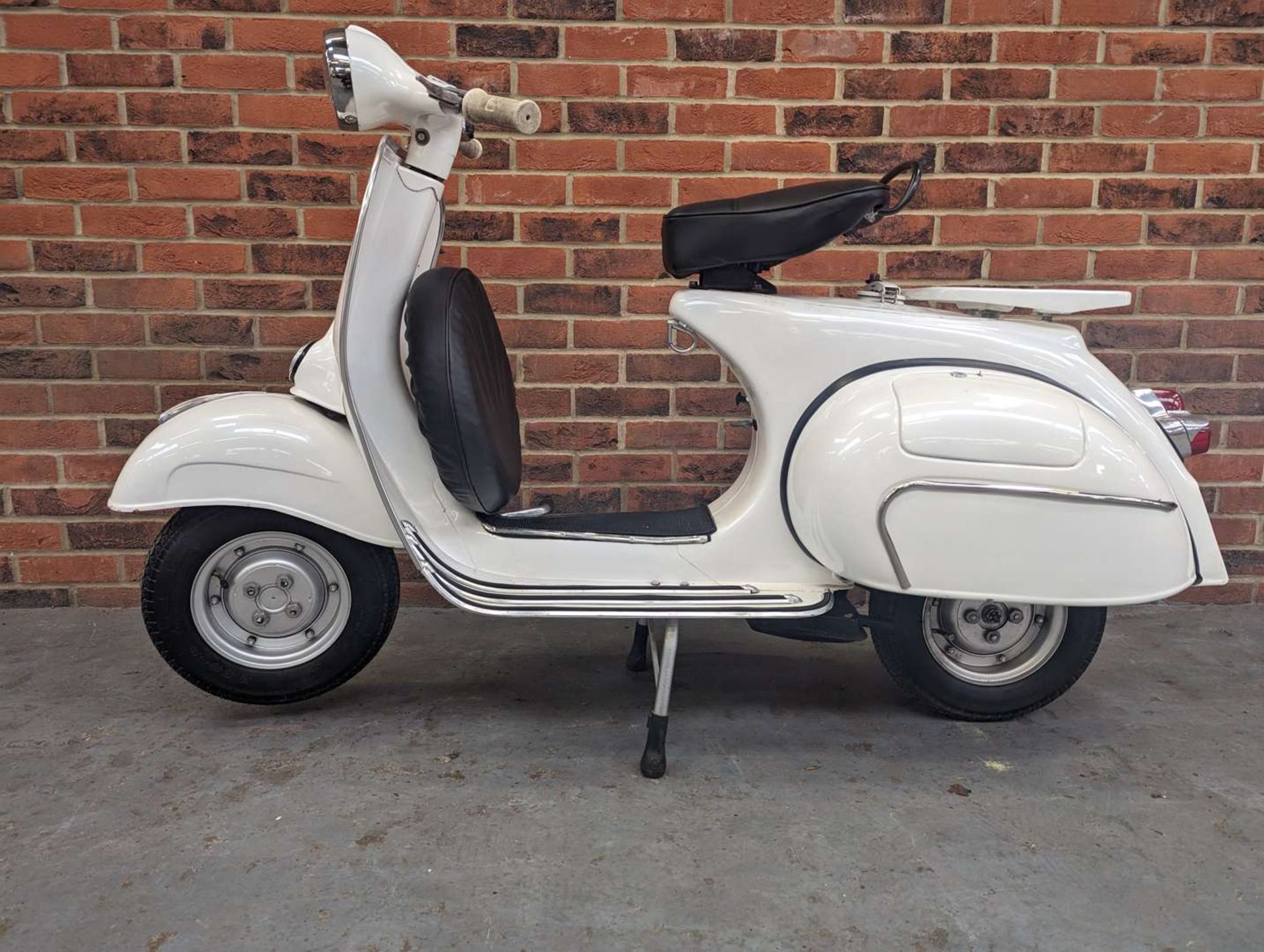 1963 PIAGGIO VESPA VNB125 - Image 2 of 11