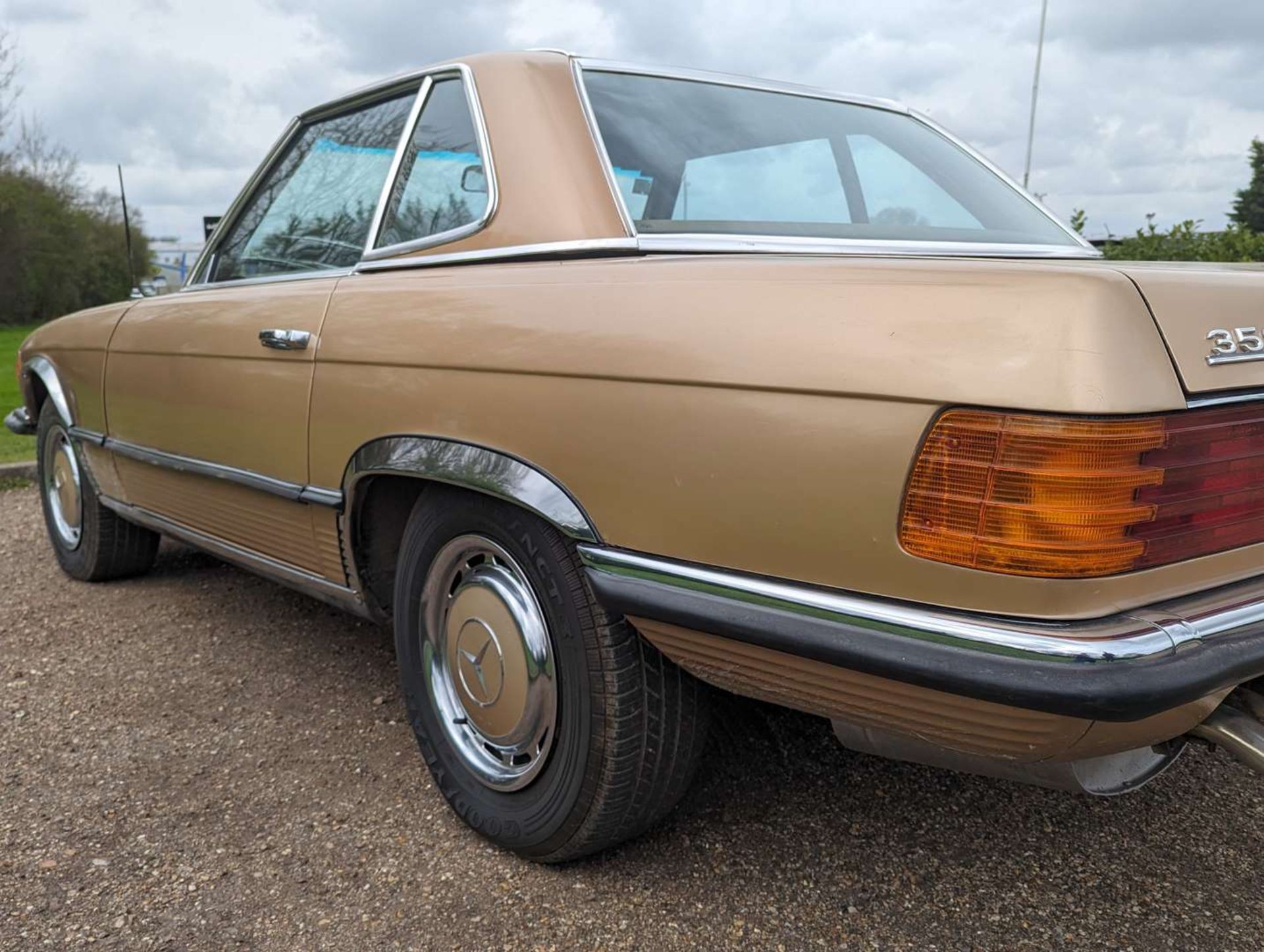 1972 MERCEDES R107 350 SL AUTO - Image 10 of 29