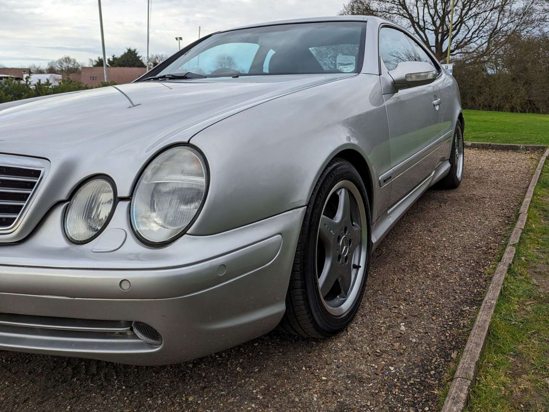 2002 MERCEDES CLK55 AMG COUPE - Image 11 of 28