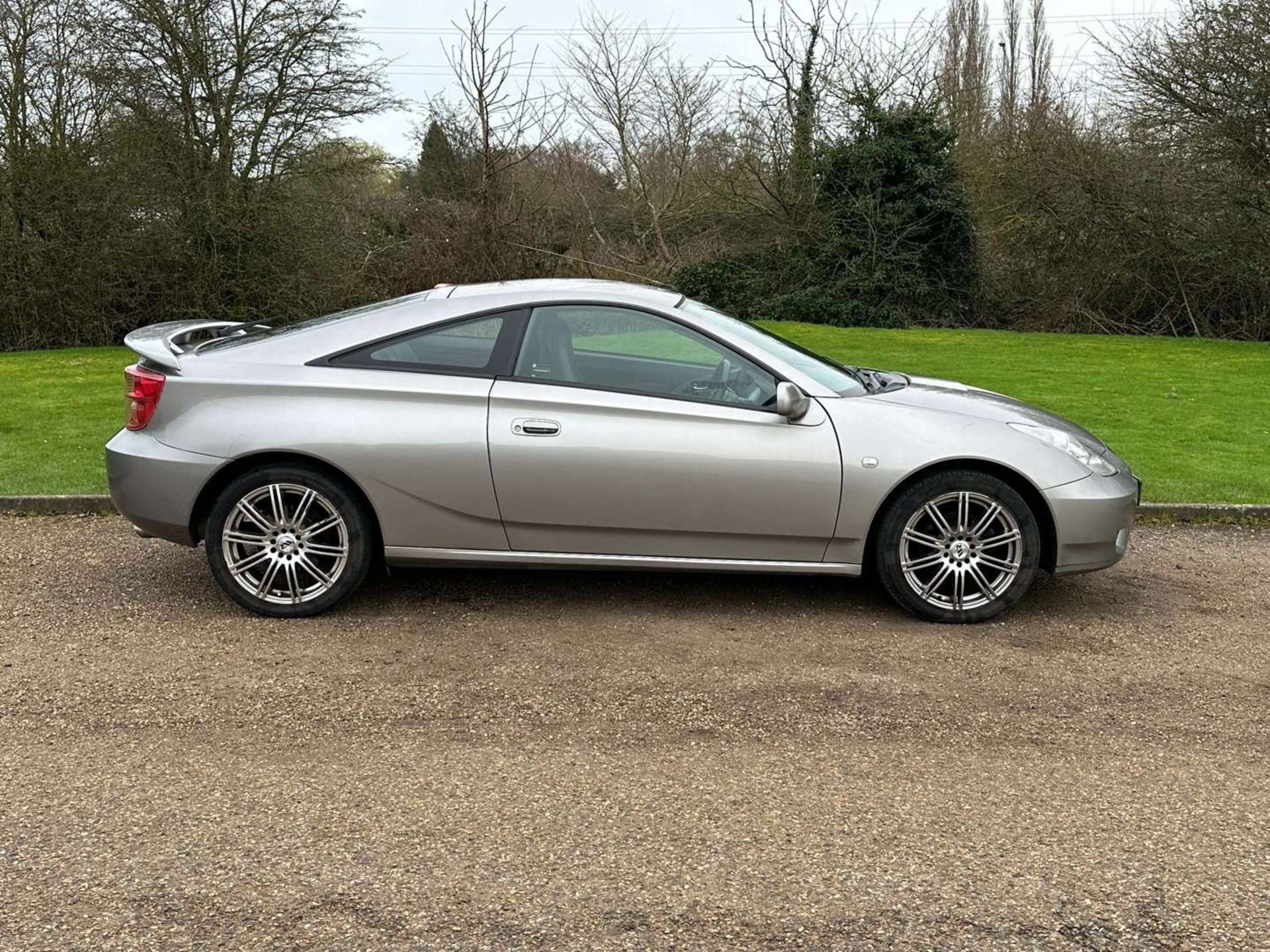 2002 TOYOTA CELICA T SPORT VVTLI - Image 8 of 25