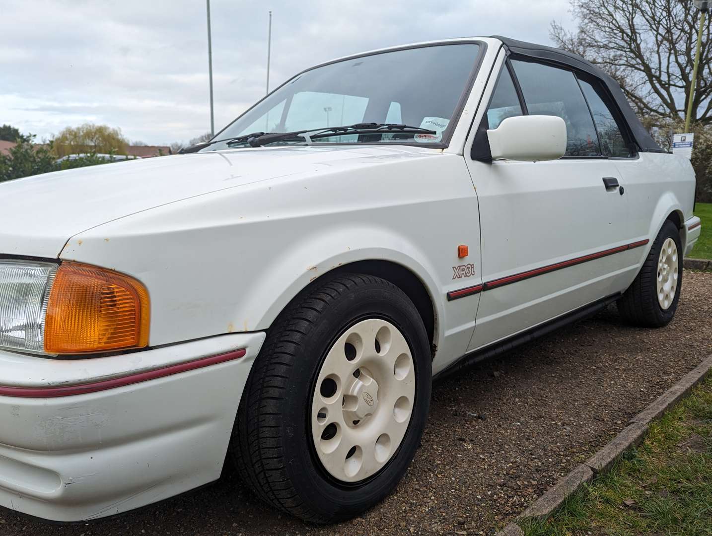 1990 FORD ESCORT XR3i CABRIOLET - Image 12 of 29