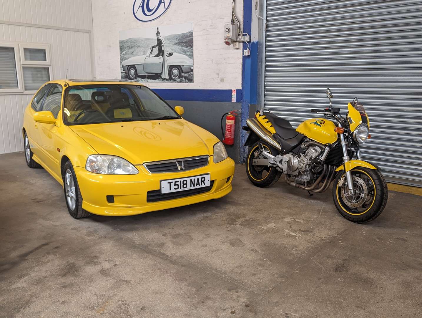 1999 HONDA CIVIC VTI-S JORDAN & 1999 HONDA CB600 HORNET - Image 26 of 29