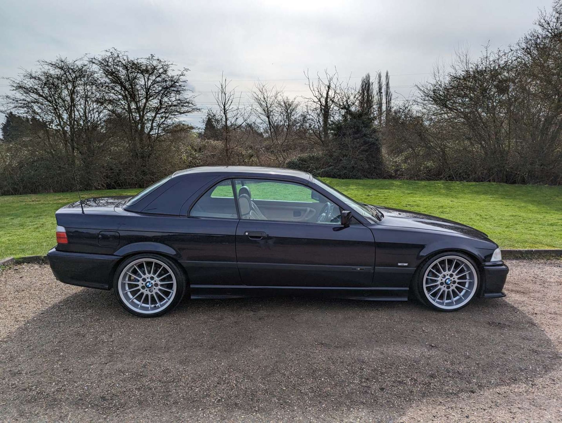 1998 BMW 323I CONVERTIBLE AUTO - Image 12 of 28