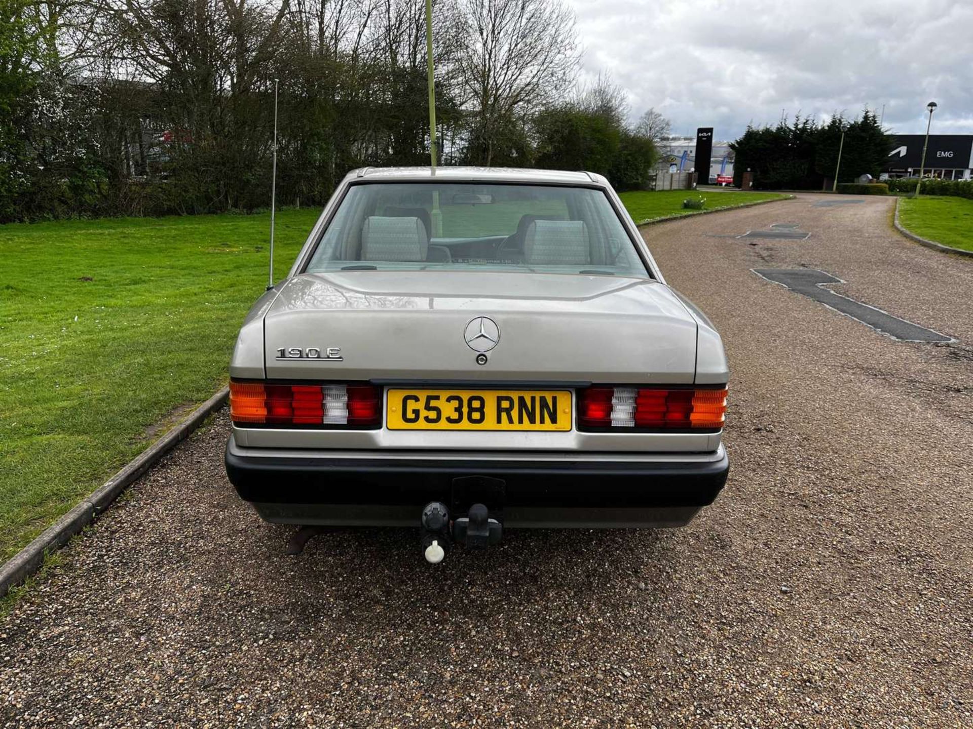 1990 MERCEDES 190E 2.0 AUTO - Image 6 of 27