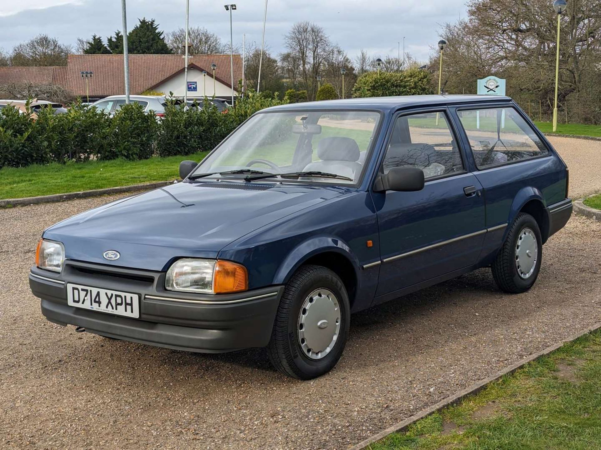 1986 FORD ESCORT 1.6L AUTO ESTATE 6,988 MILES - Image 3 of 27