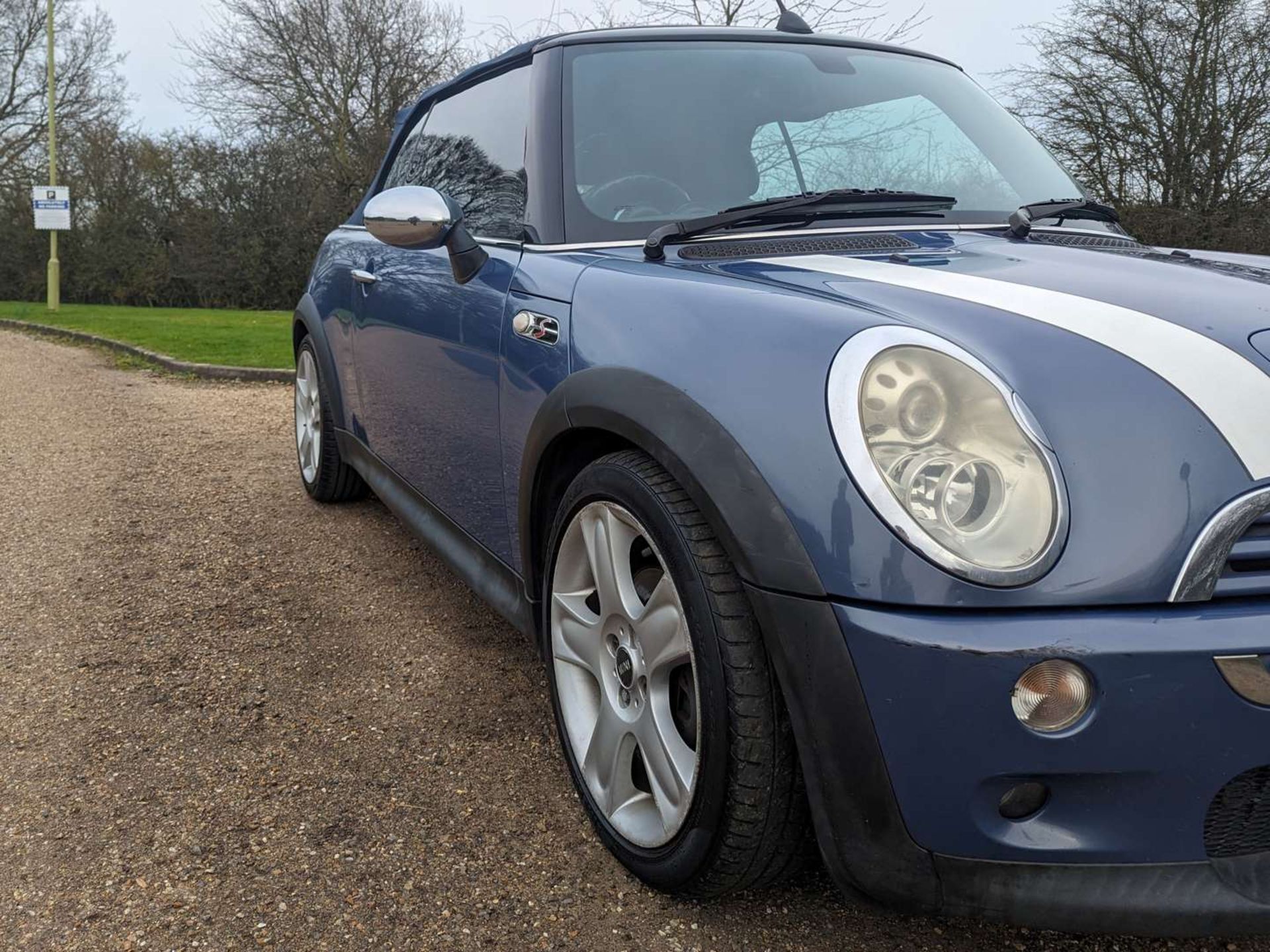 2005 MINI COOPER S CONVERTIBLE - Image 13 of 28