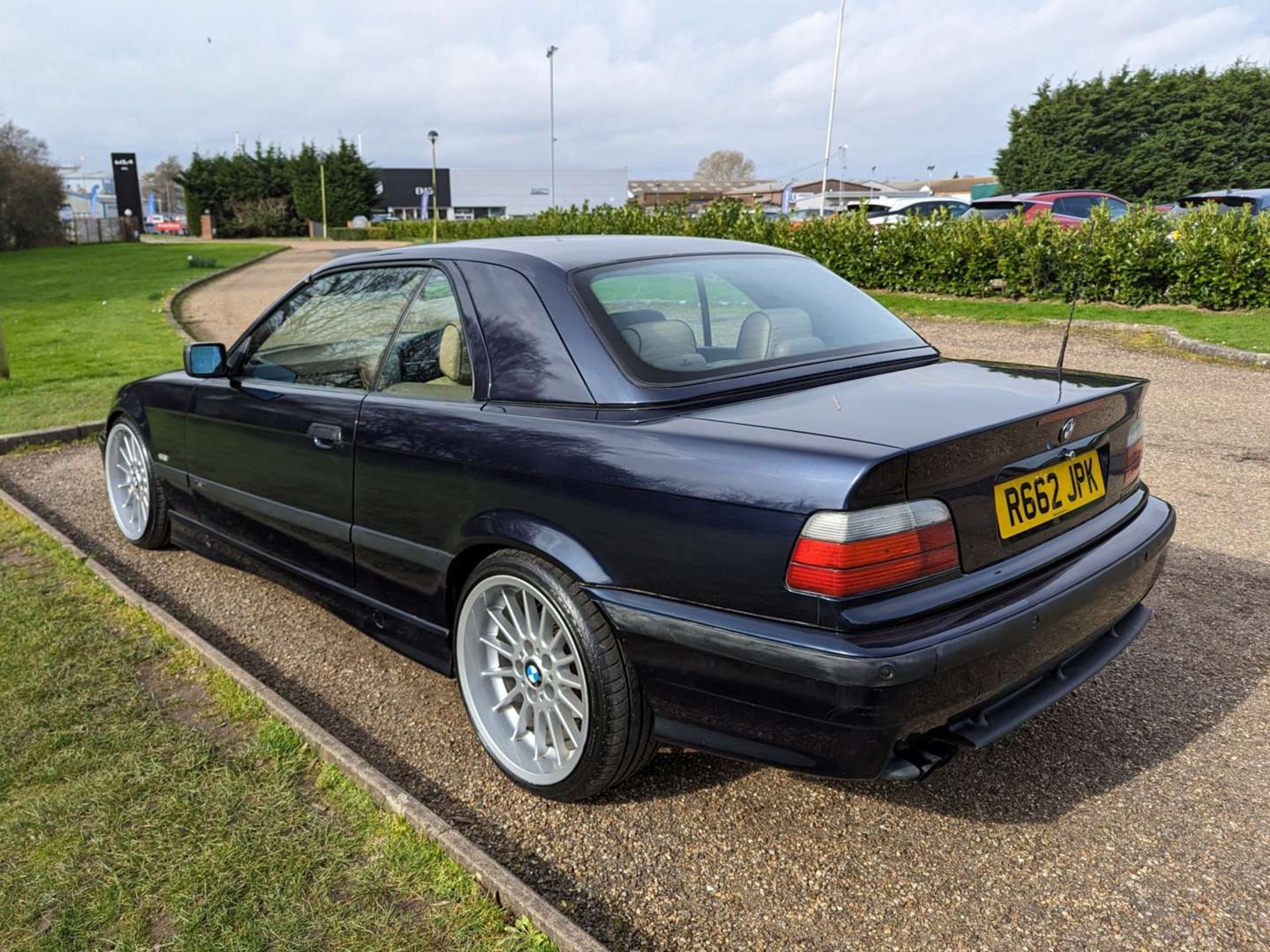 1998 BMW 323I CONVERTIBLE AUTO - Image 8 of 28