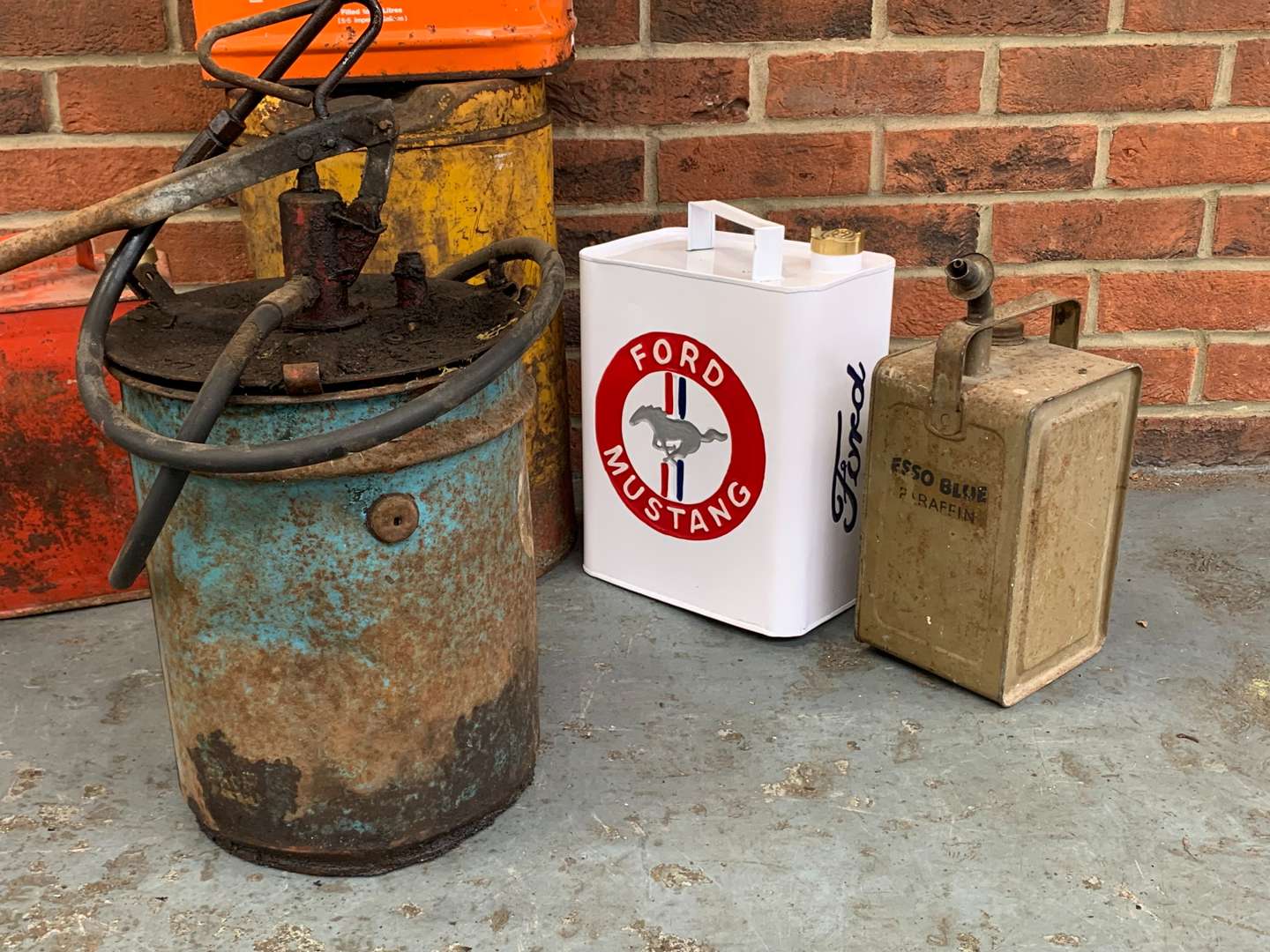 Seven Mixed Grease and Fuel Cans - Image 4 of 4