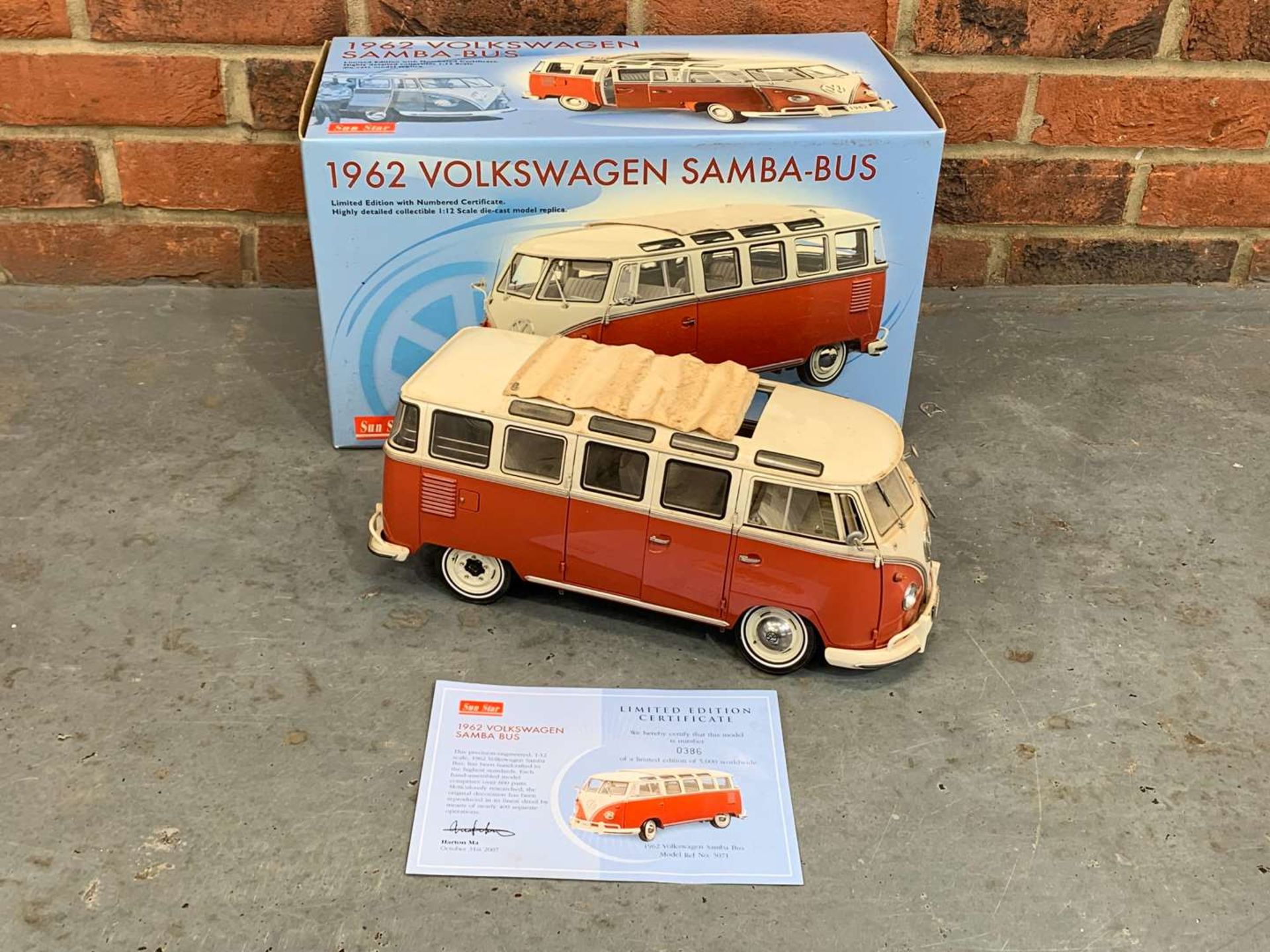 Sun Star 1962 Boxed Volkswagen Samba Bus 1;12 Scale a/f - Image 5 of 12