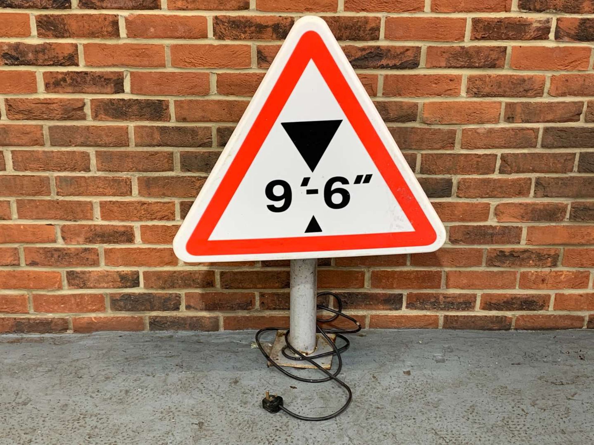 &nbsp;9' - 6" Height Illuminated Warning Sign