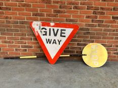 Give Way and Stop/GO Workmans Signs