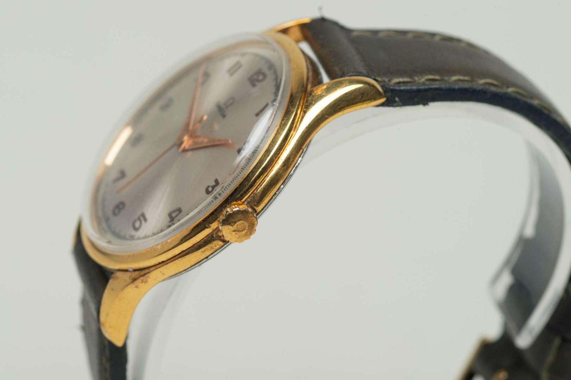 OMEGA, a second half of the 20th century gold plated, centre seconds wristwatch. - Bild 2 aus 5