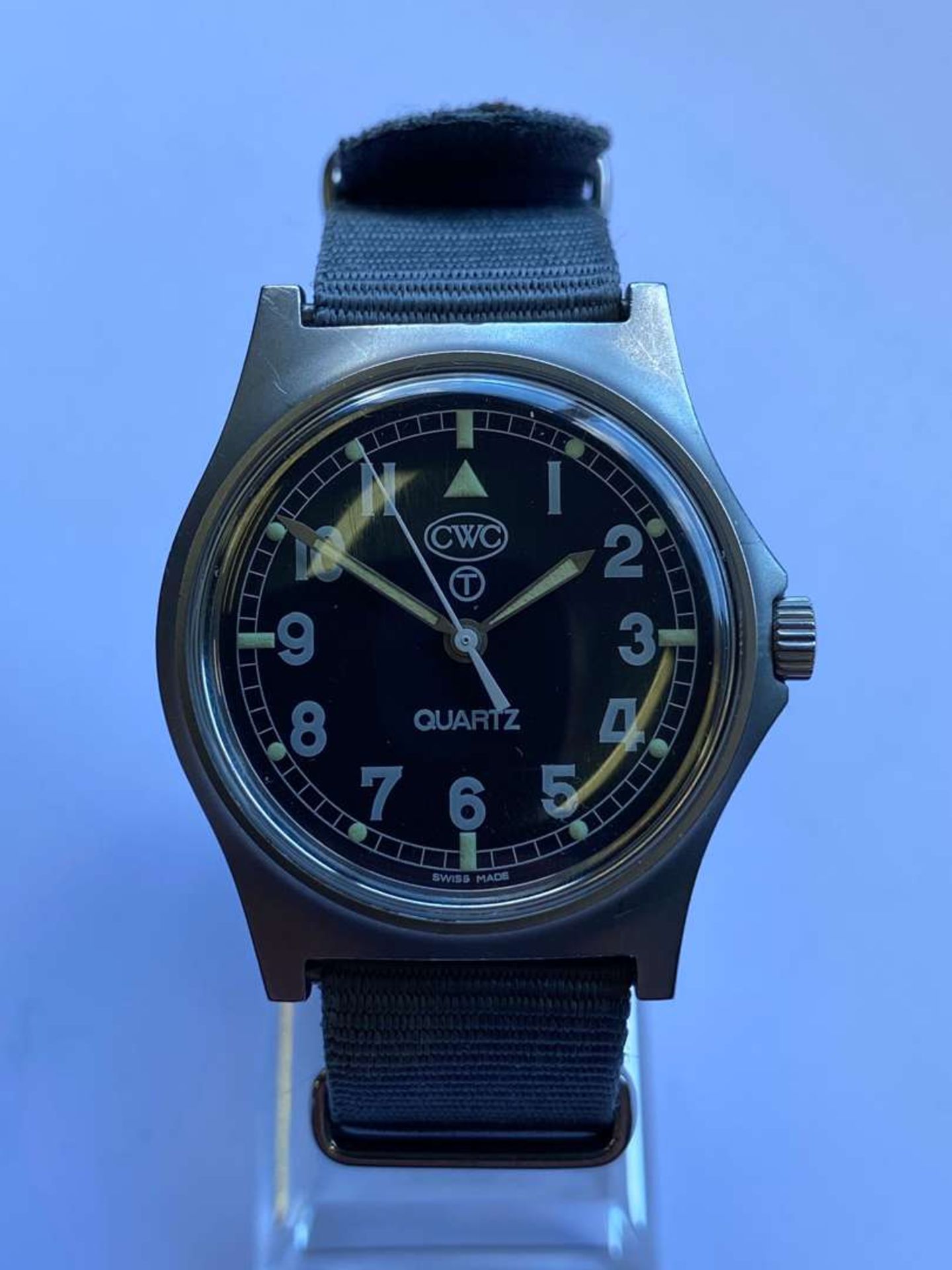CWC, a stainless steel, quartz, military issue (Royal Navy) , centre seconds wristwatch, 1990, G10,