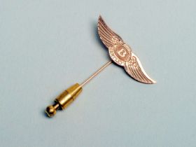 BENTLEY, 9ct gold tie pin