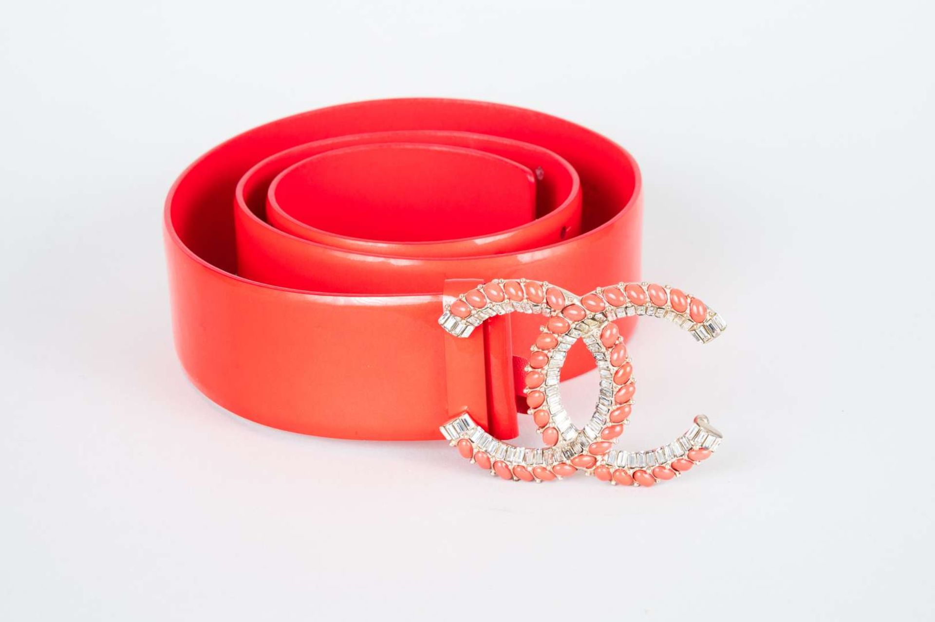 CHANEL, coral red, patent leather belt - Image 5 of 6
