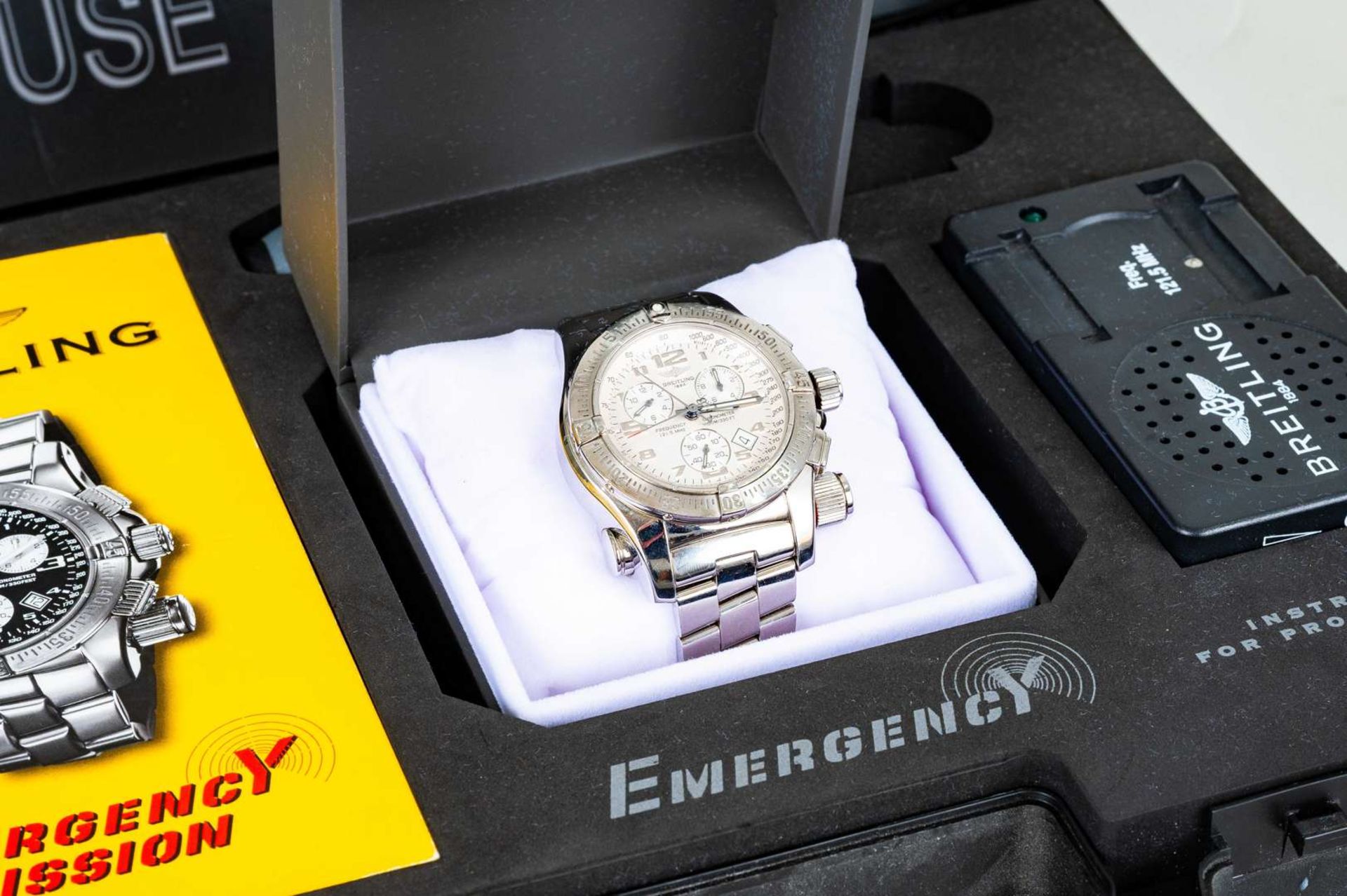 BREITLING, Emergency, stainless steel, quartz, 121.5MHz, two button chronograph wristwatch. - Image 5 of 8