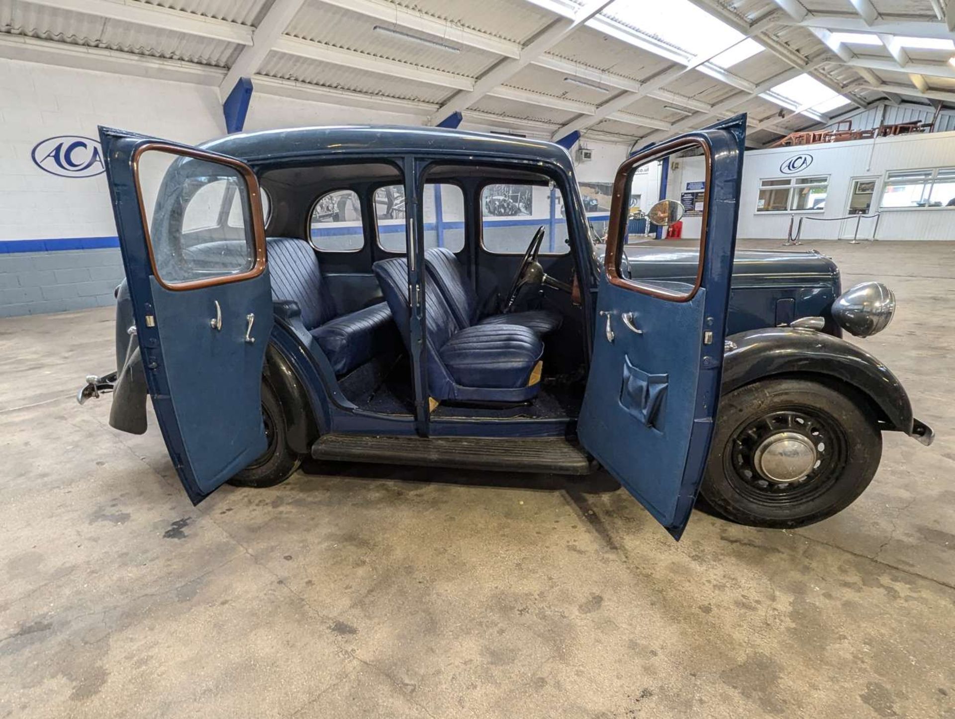 1937 AUSTIN 10 CAMBRIDGE FROM THE MICHAEL LEWIS COLLECTION - Image 8 of 26