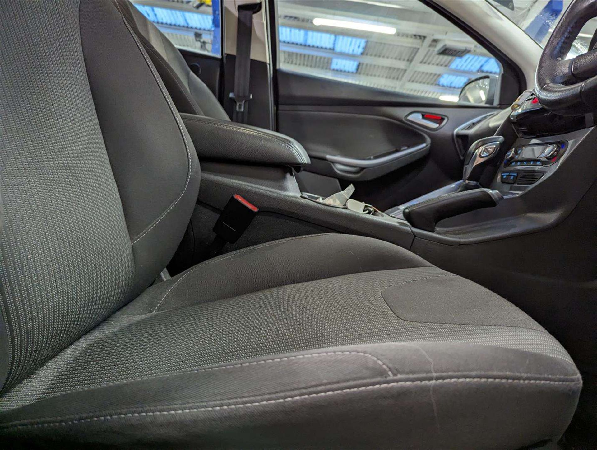 2014 FORD FOCUS TITANIUM NAVIGATOR - Image 14 of 25