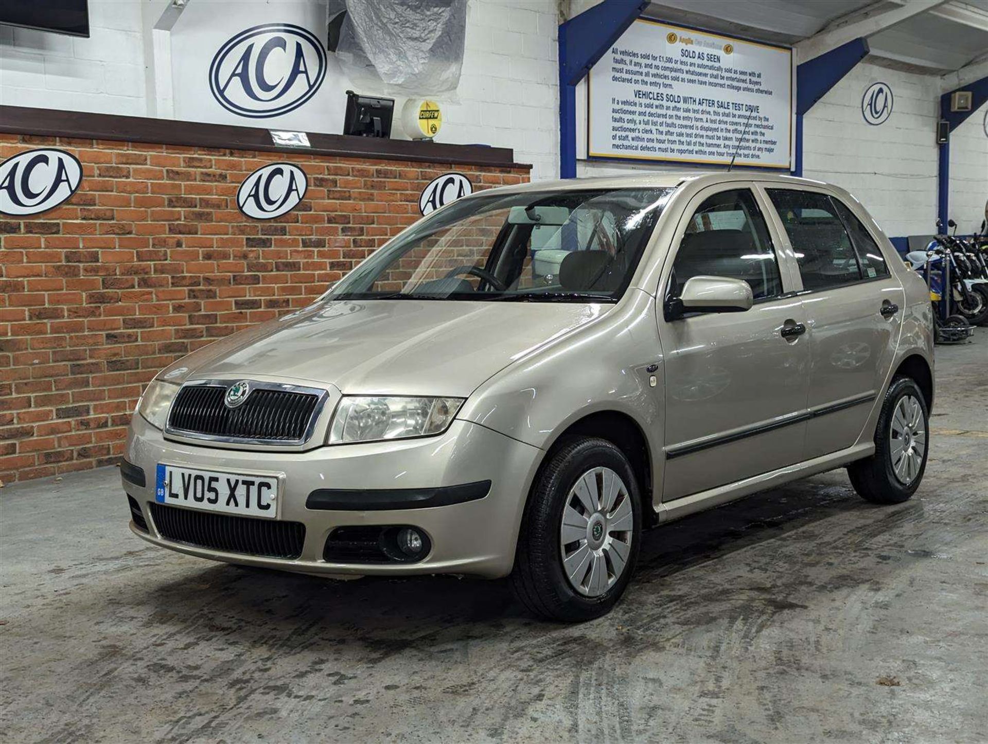 2005 SKODA FABIA AMBIENTE 12V HTP