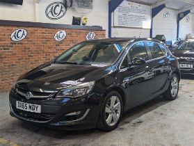 2015 VAUXHALL ASTRA SRI