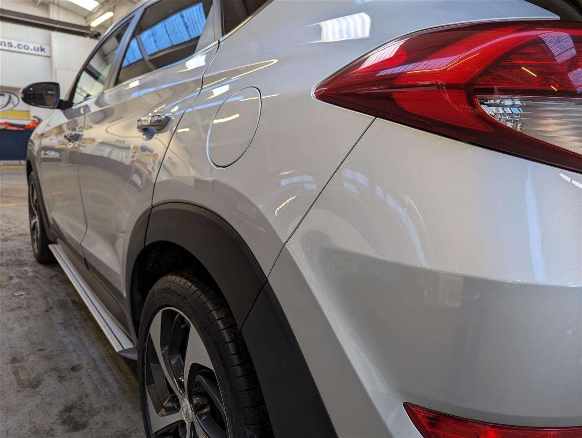 2015 HYUNDAI TUCSON PREMIUM SE CRDI - Image 11 of 28