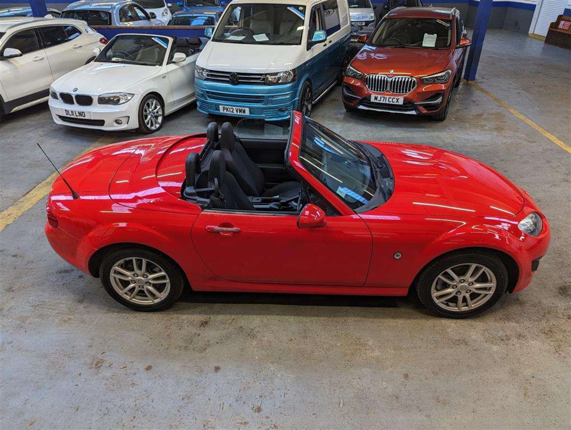 2012 MAZDA MX-5 I ROADSTER SE - Image 17 of 23