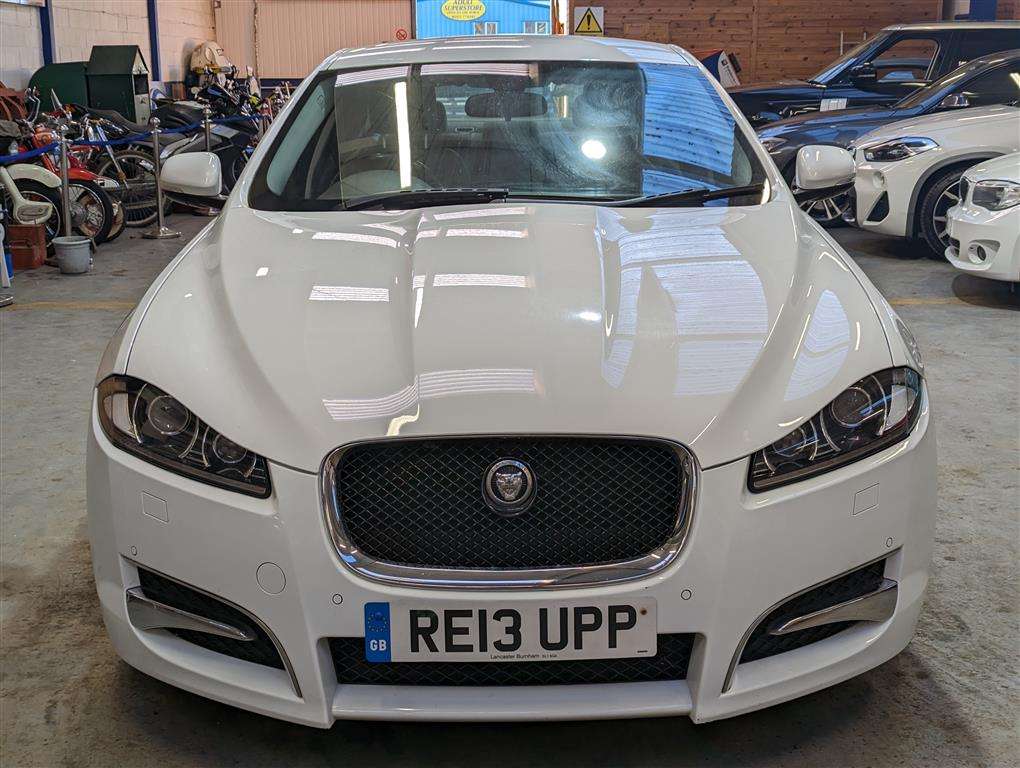 2013 JAGUAR XF SPORT D AUTO - Image 26 of 27