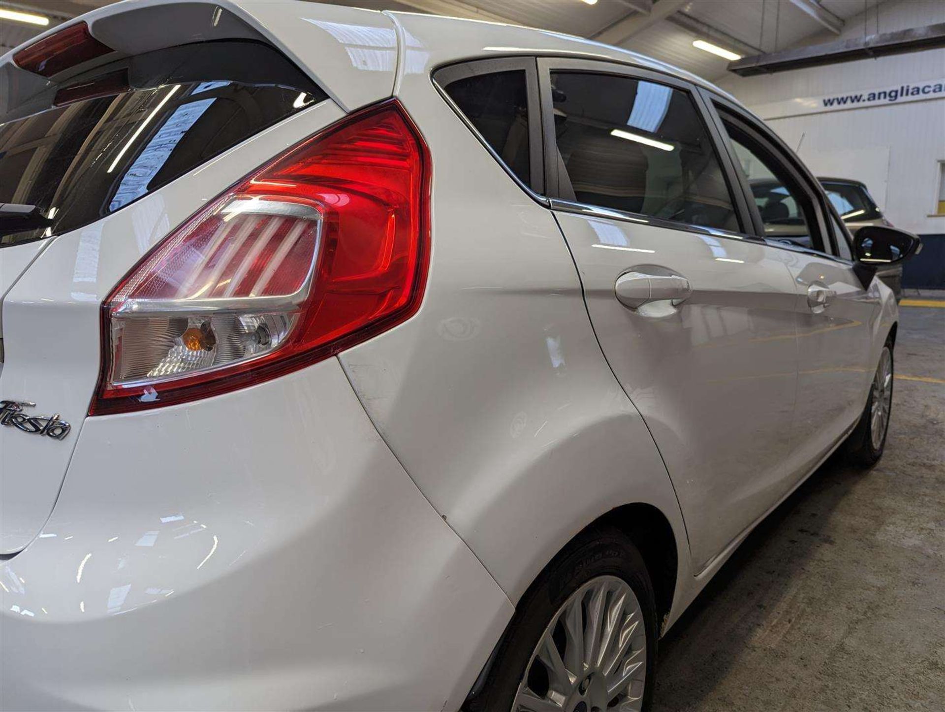 2013 FORD FIESTA TITANIUM - Image 22 of 29