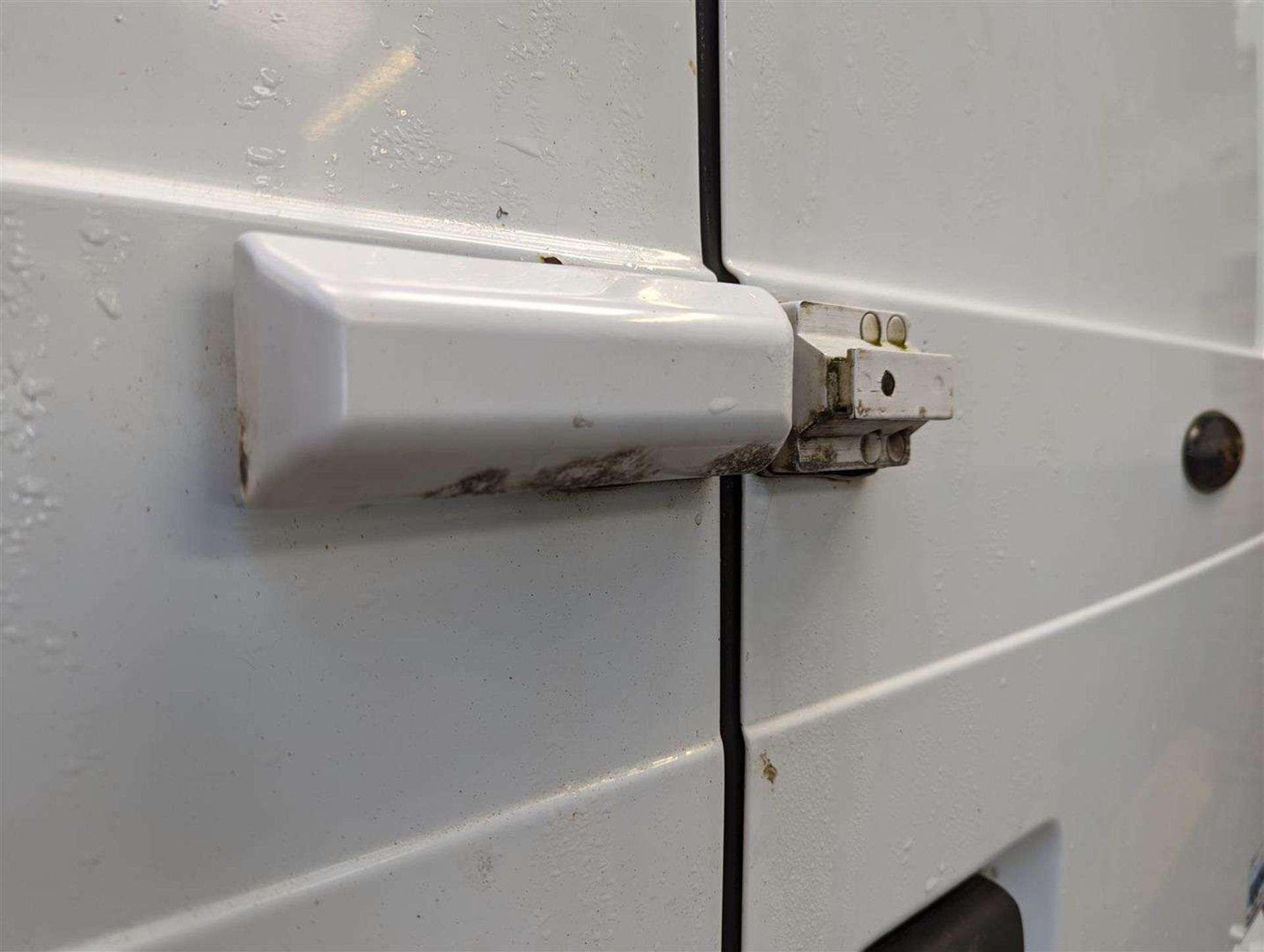 2012 FORD TRANSIT 140 T330 FWD - Image 4 of 27