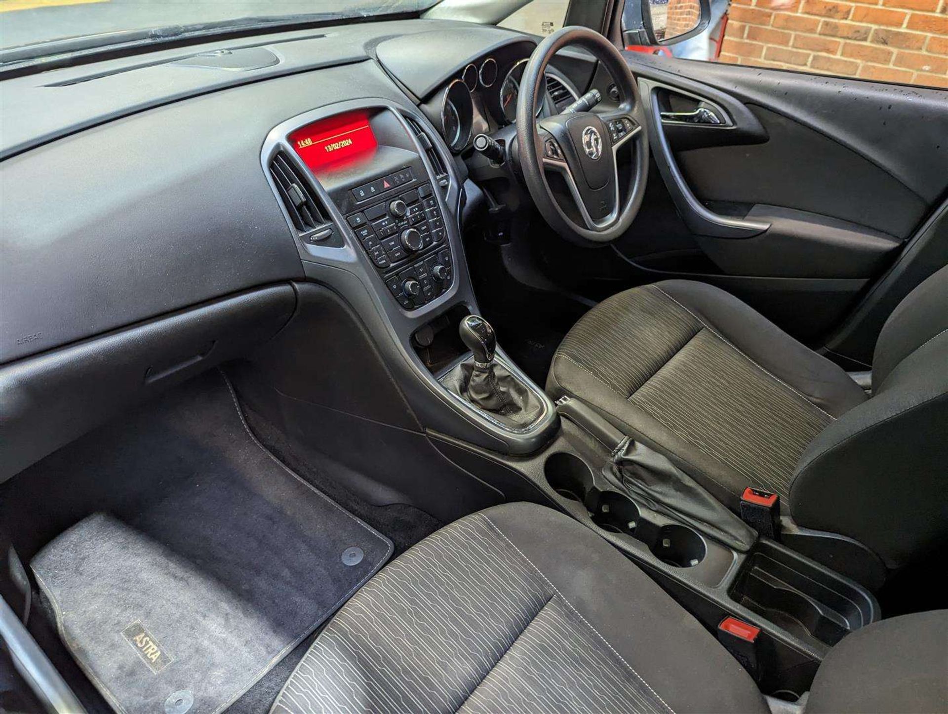 2014 VAUXHALL ASTRA DESIGN - Image 10 of 27