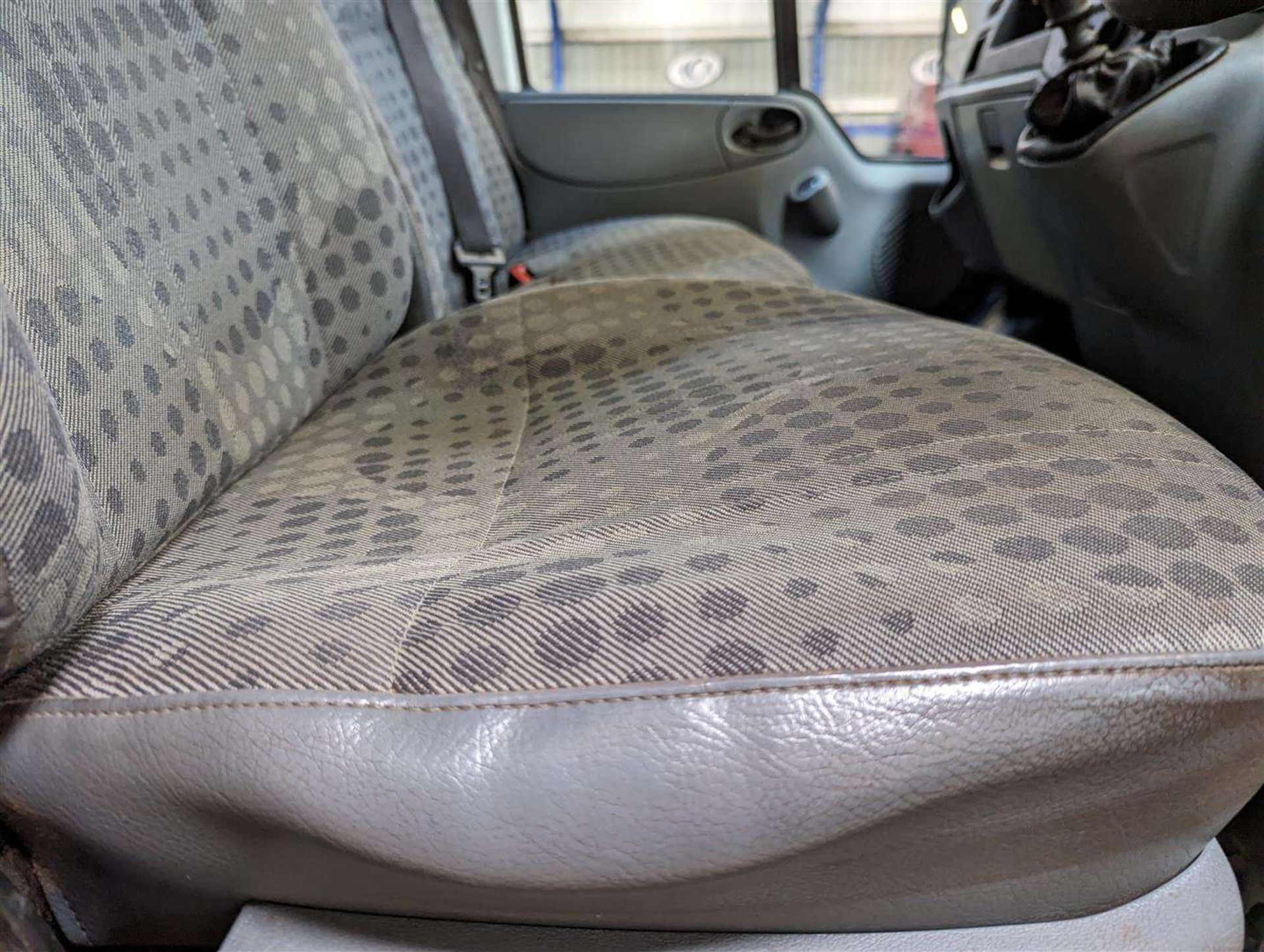 2012 FORD TRANSIT 140 T330 FWD - Image 17 of 27