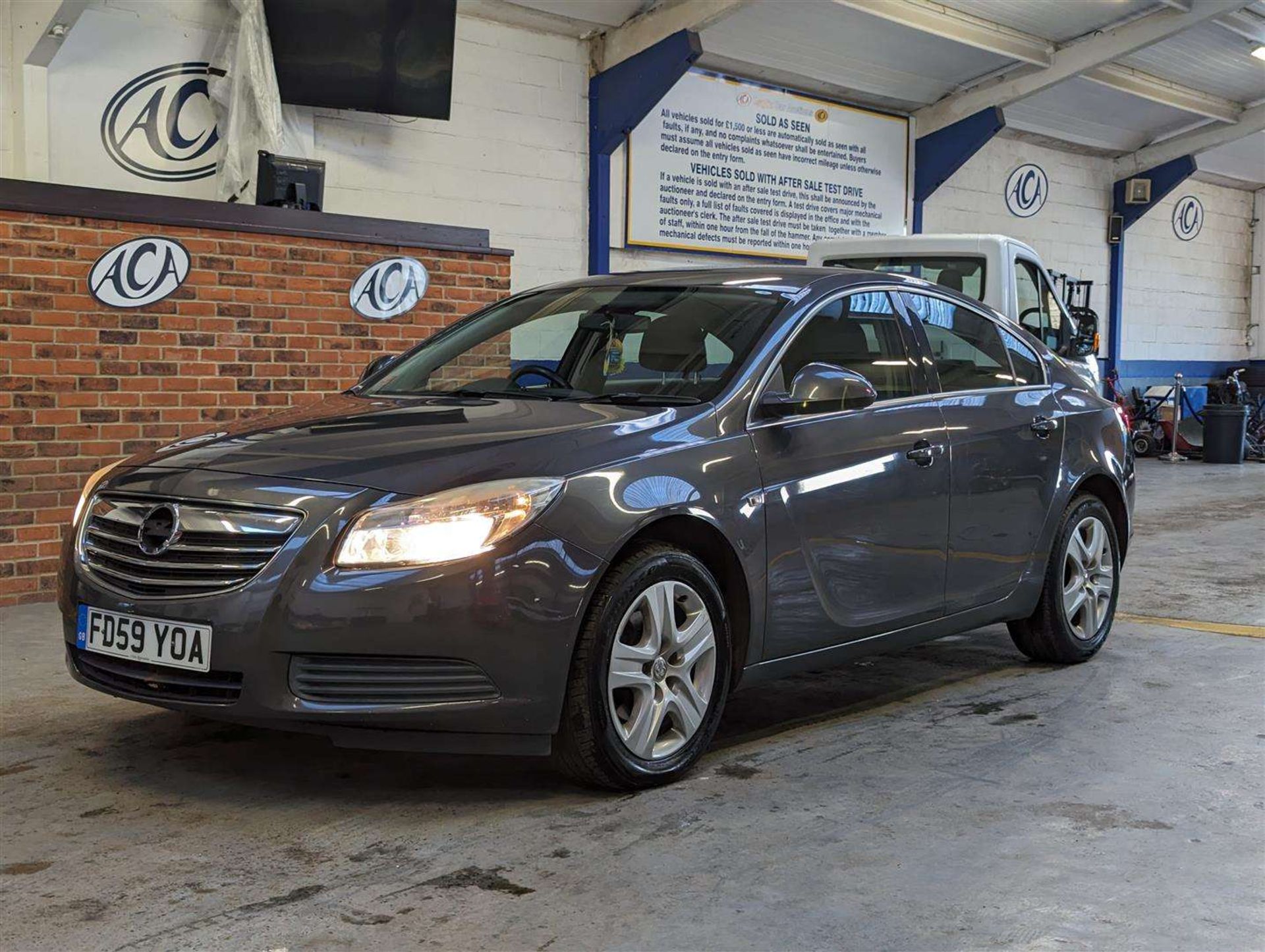 2010 VAUXHALL INSIGNIA EXCLUSIV 130CDTI