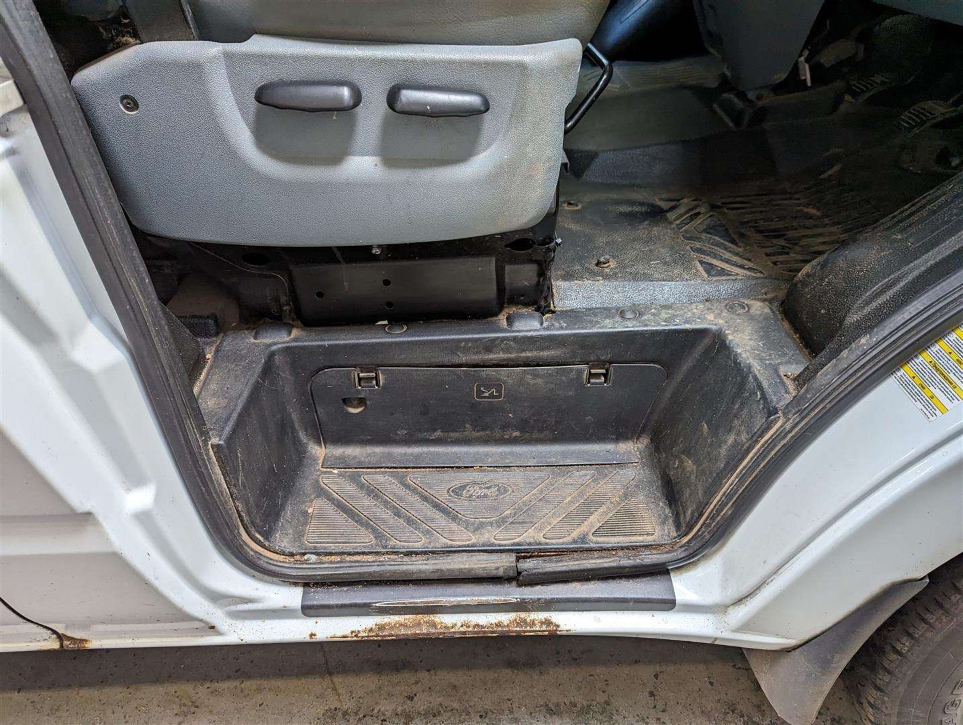 2012 FORD TRANSIT 140 T330 FWD - Image 20 of 27