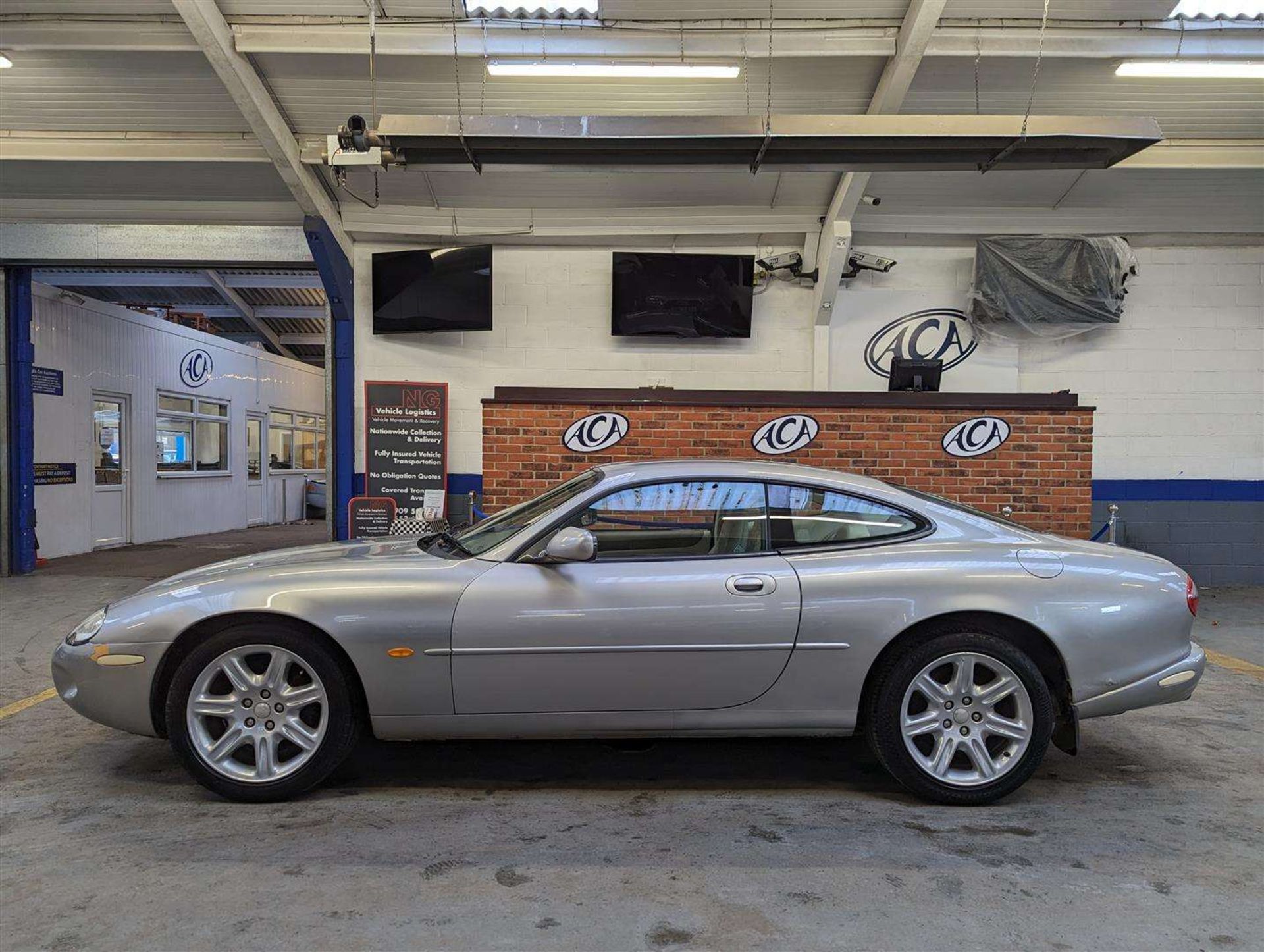 1998 JAGUAR XK8 COUPE AUTO - Image 2 of 30