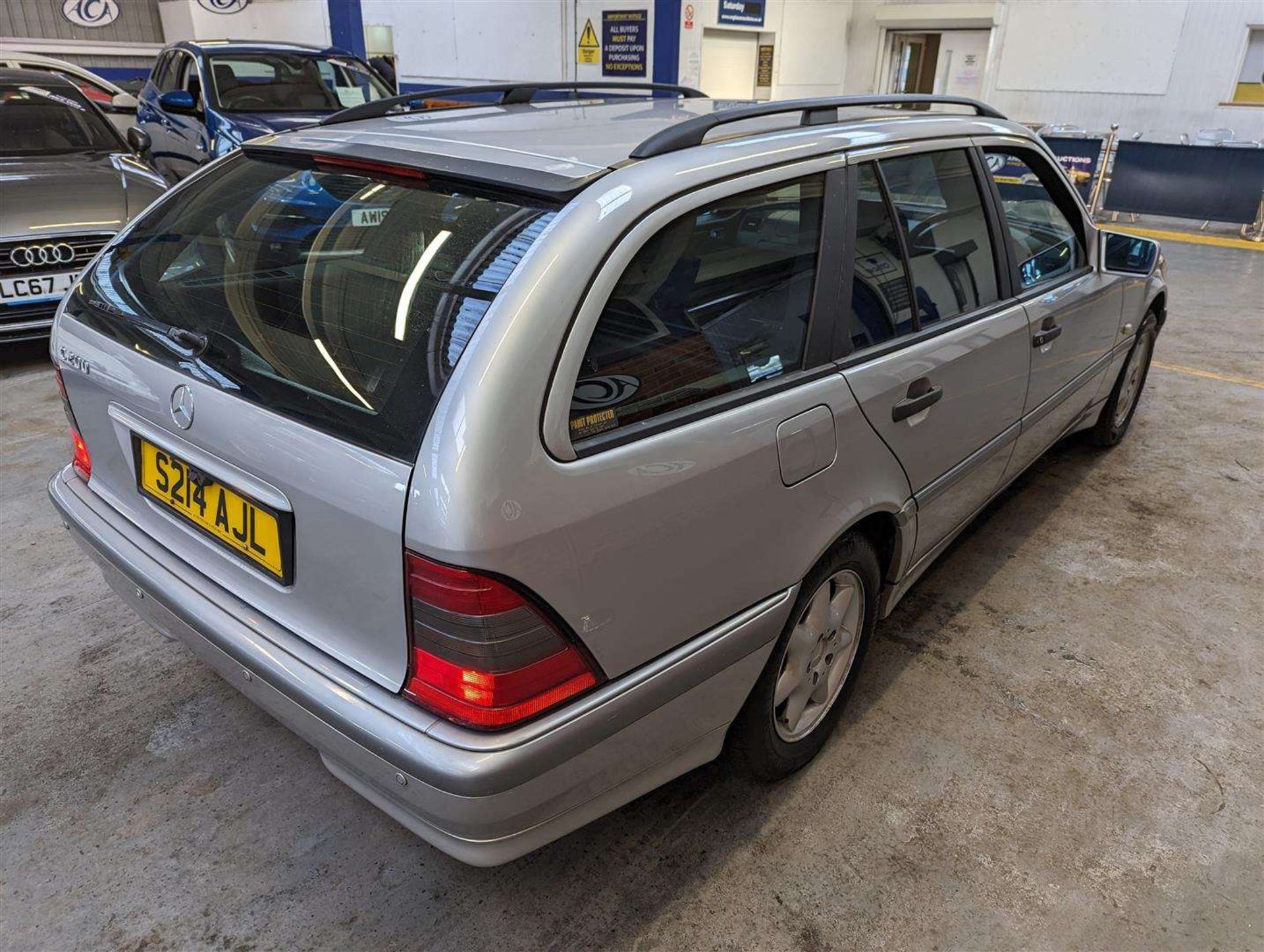 1998 MERCEDES C200 - Image 22 of 30