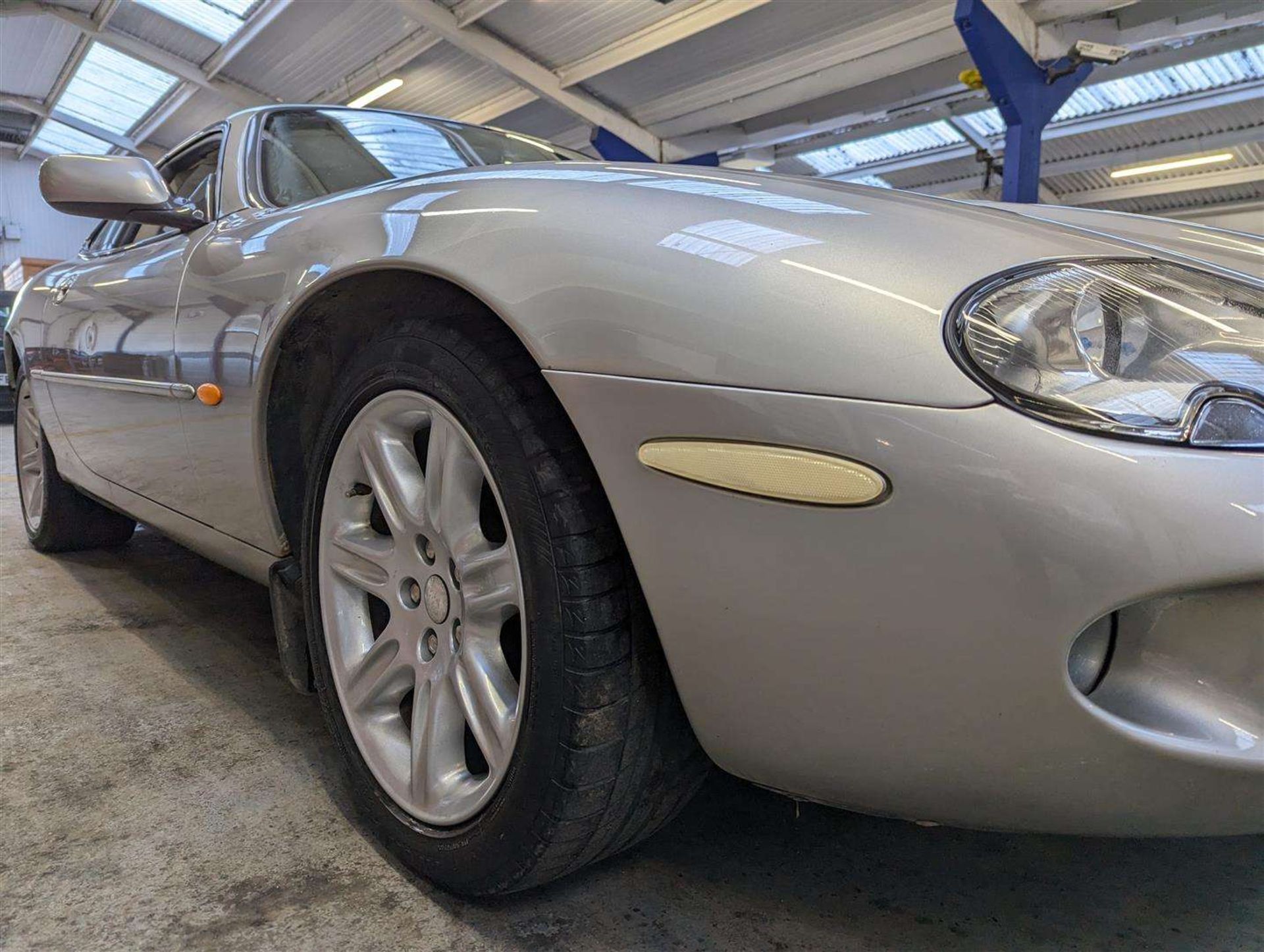 1998 JAGUAR XK8 COUPE AUTO - Image 16 of 30