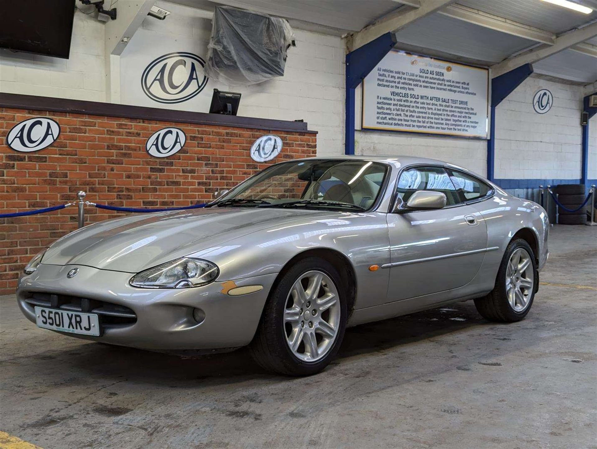 1998 JAGUAR XK8 COUPE AUTO