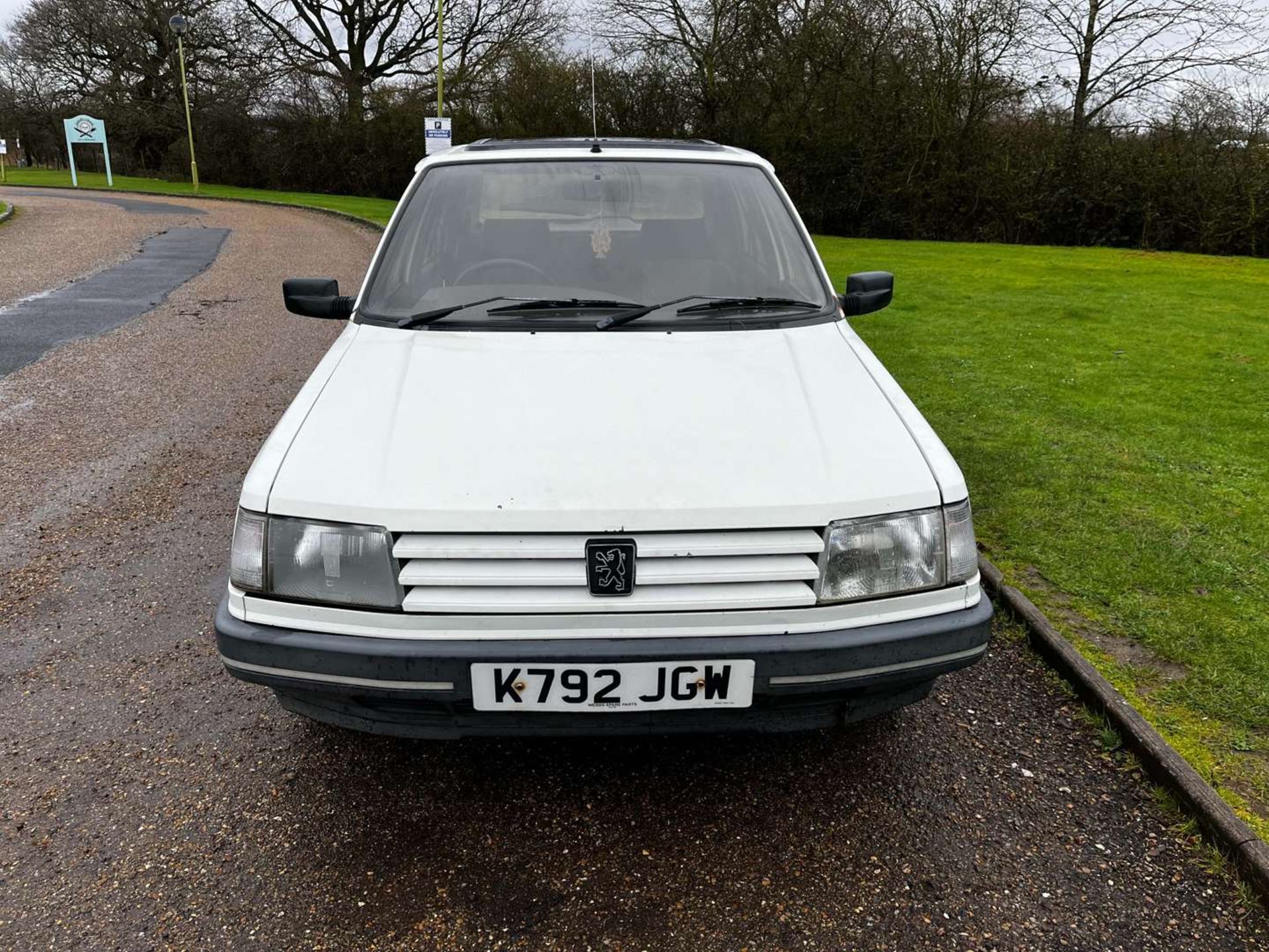 1992 PEUGEOT 309 GL - Image 2 of 29