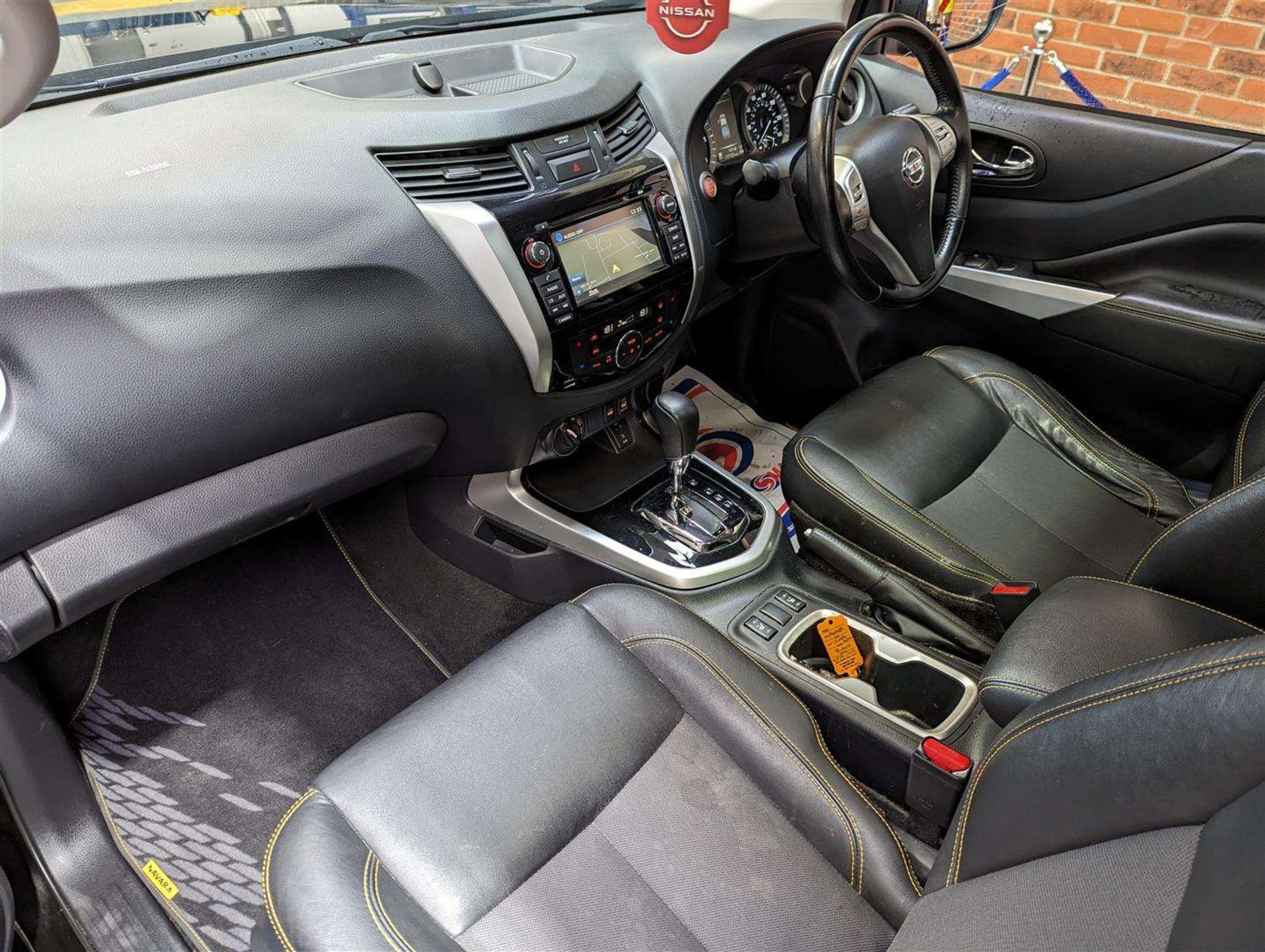 2019 NISSAN NAVARA N-GUARD DCI AUTO - Image 11 of 30