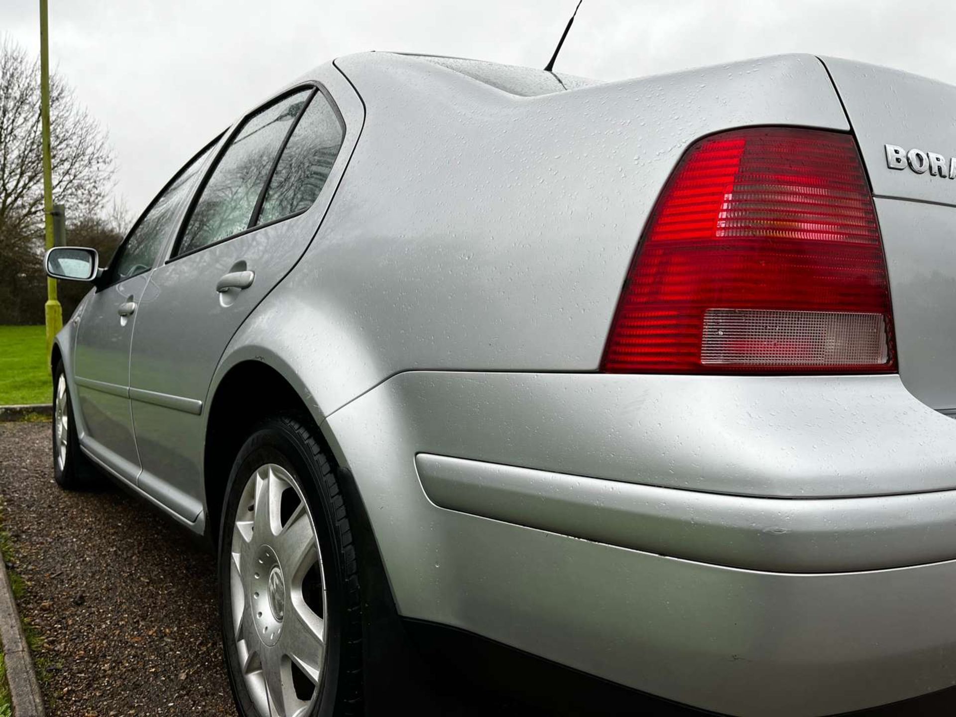 2004 VOLKSWAGEN BORA TDI SE TIPTRONIC - Image 12 of 30