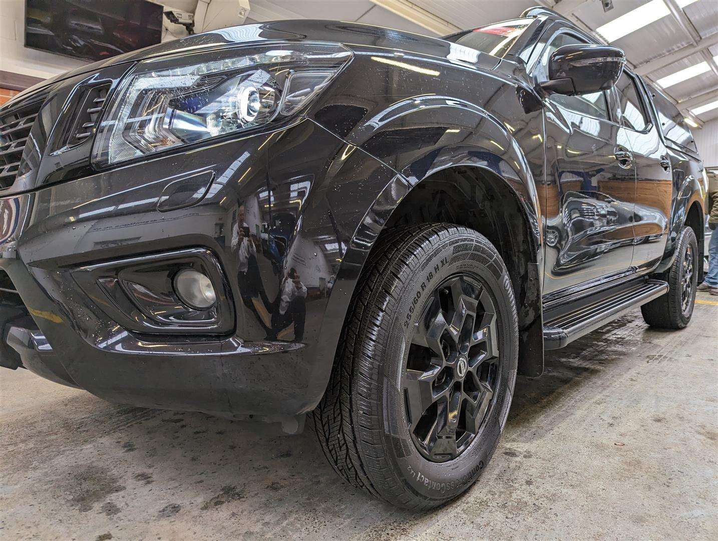 2019 NISSAN NAVARA N-GUARD DCI AUTO - Image 17 of 30