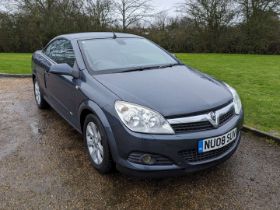 2008 VAUXHALL ASTRA TWIN TOP DESIGN