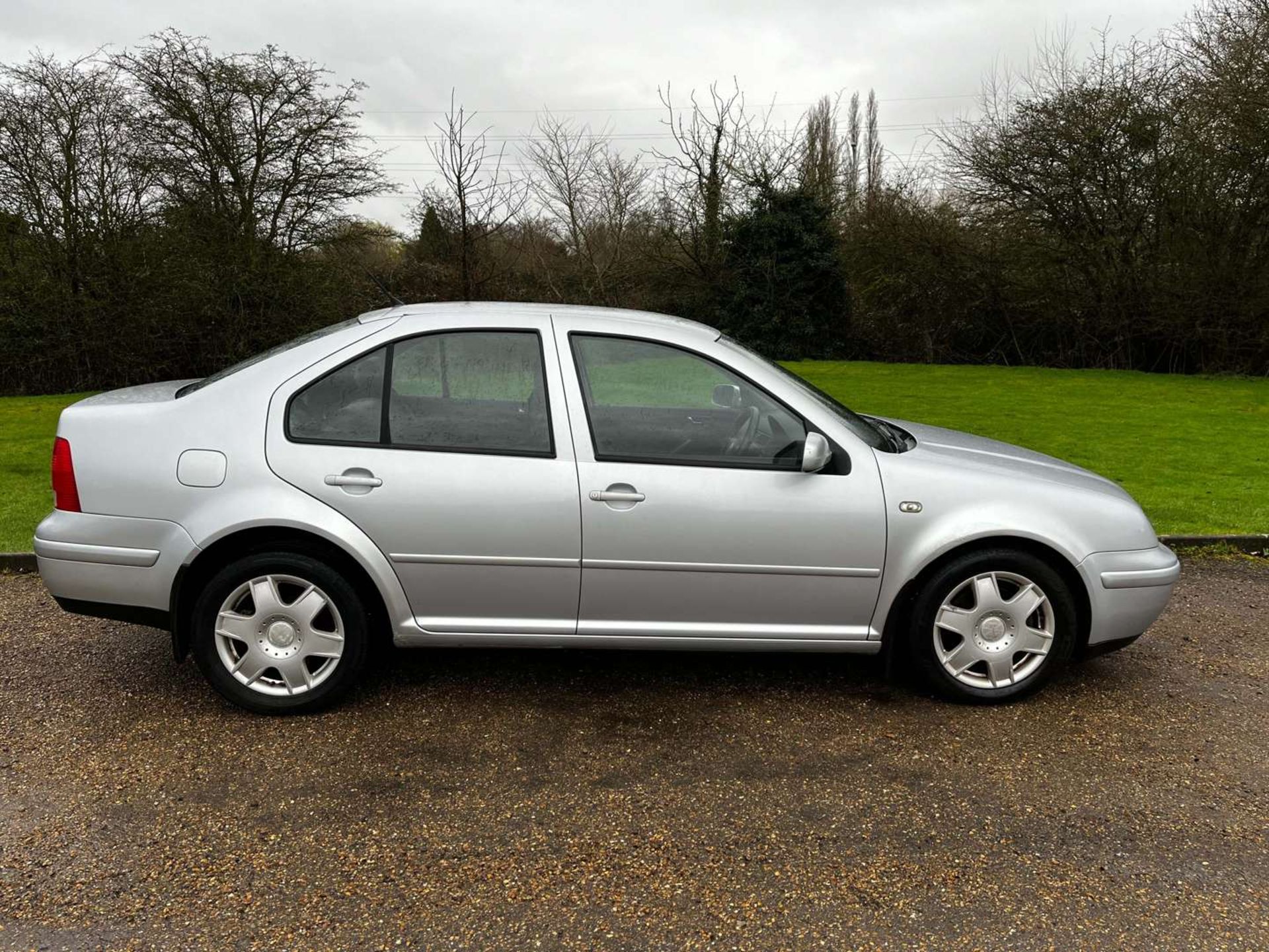 2004 VOLKSWAGEN BORA TDI SE TIPTRONIC - Image 8 of 30