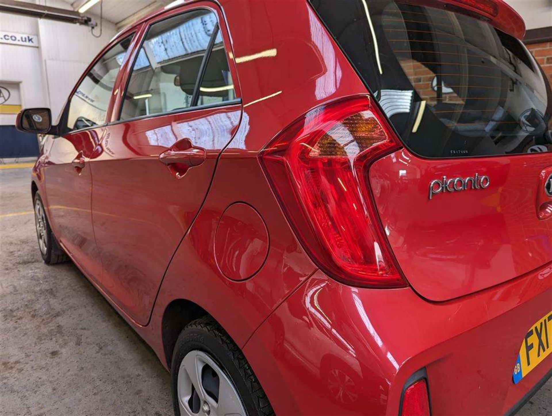 2017 KIA PICANTO 1 AIR - Image 7 of 25