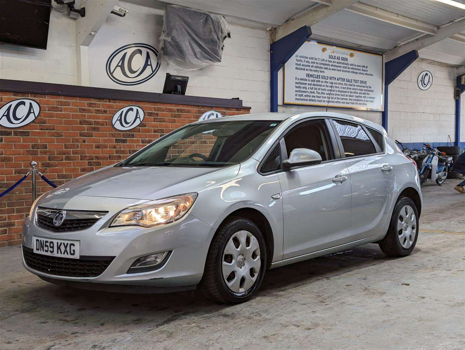 2010 VAUXHALL ASTRA