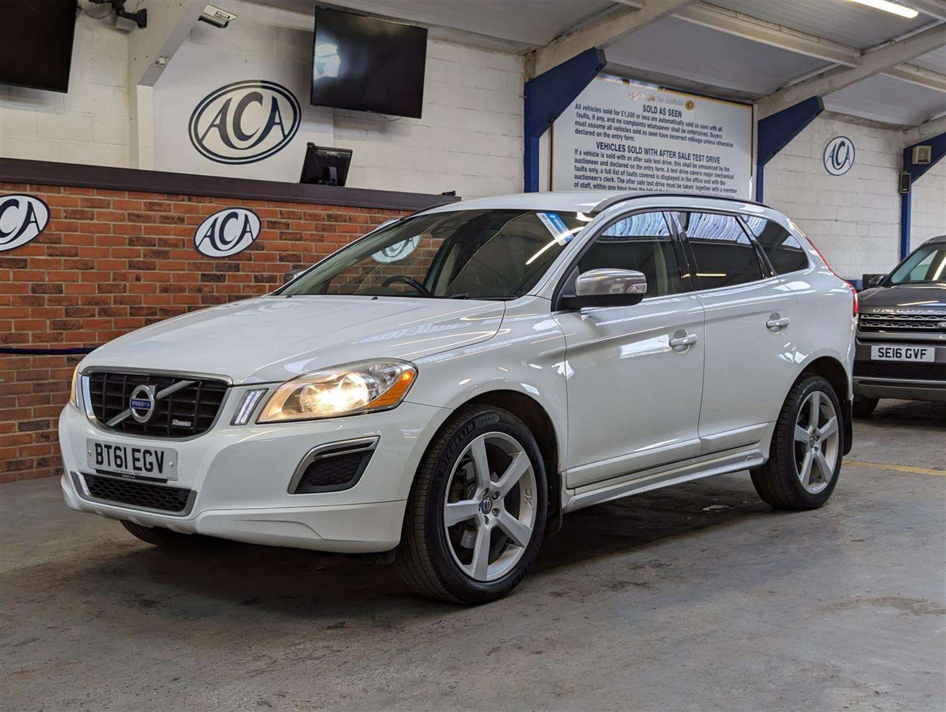 2011 VOLVO XC60 DRIVE R-DESIGN D3