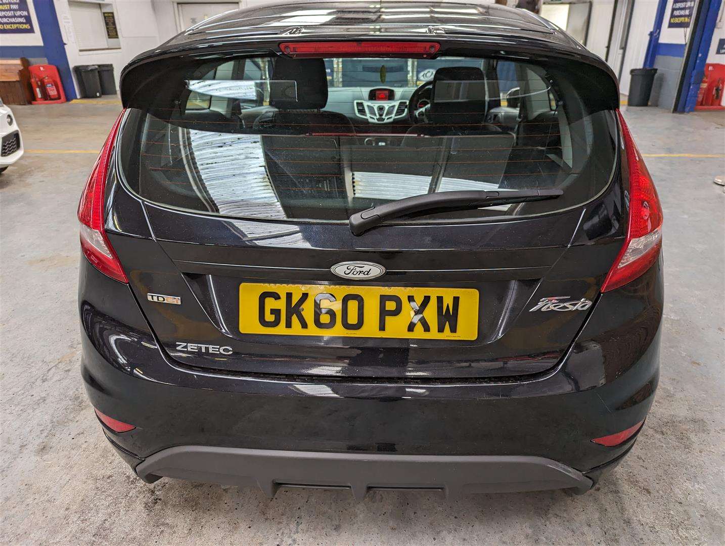 2010 FORD FIESTA ZETEC S TDCI - Image 3 of 26